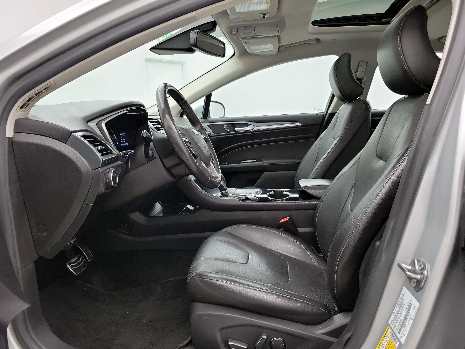 Thumbnail: 2015 Ford Fusion - 11