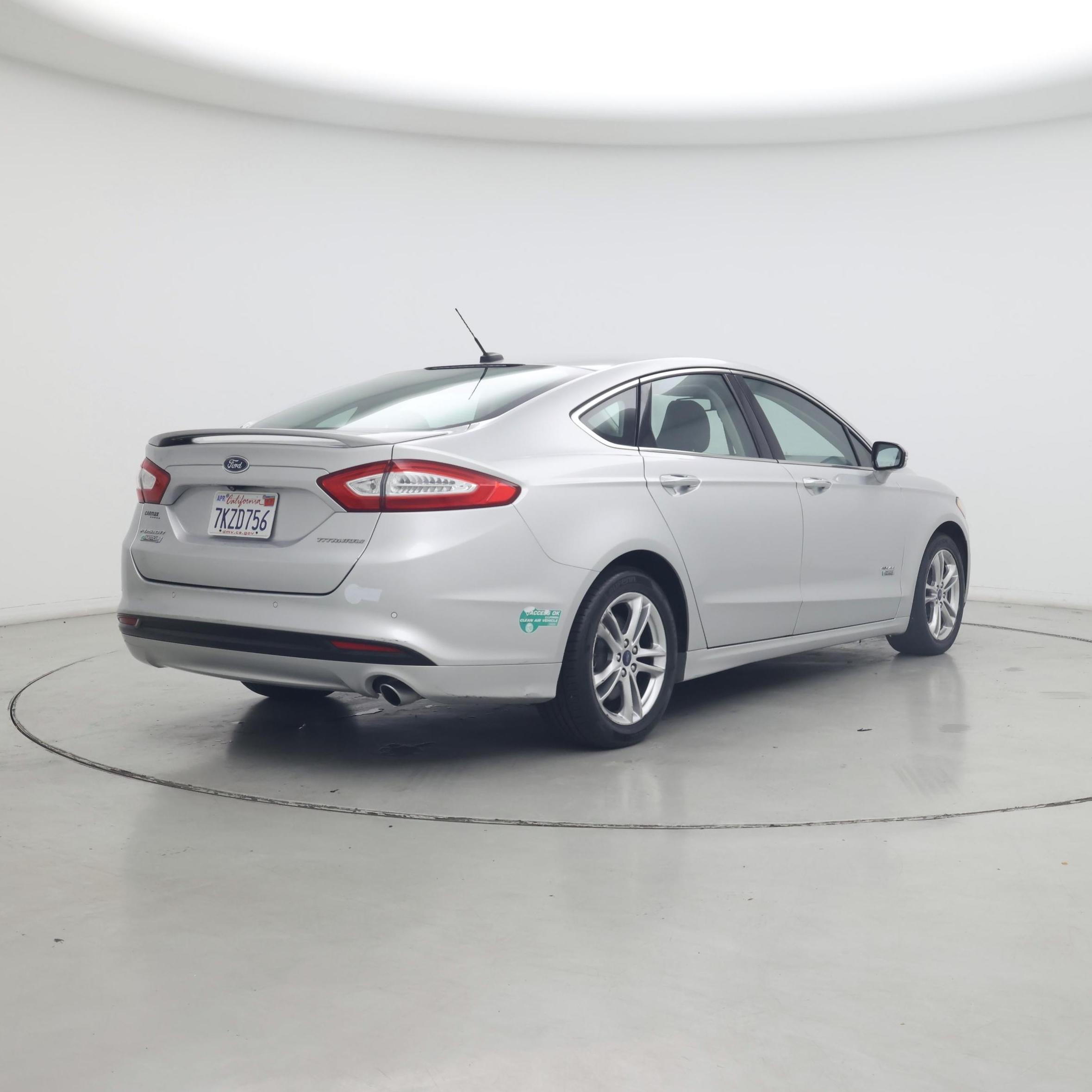 Thumbnail: 2015 Ford Fusion - 8