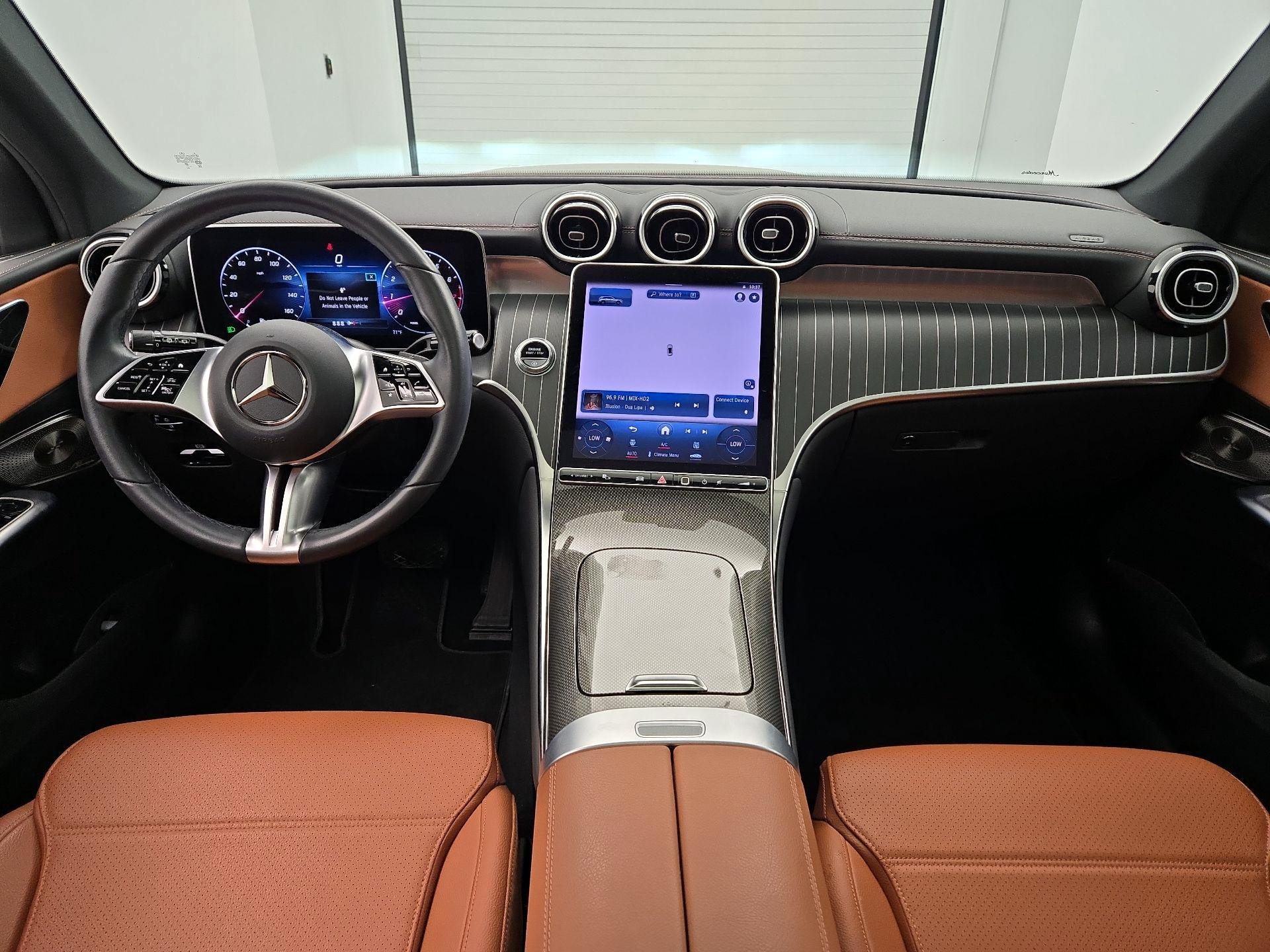 Thumbnail: 2023 Mercedes-Benz GLC - 9