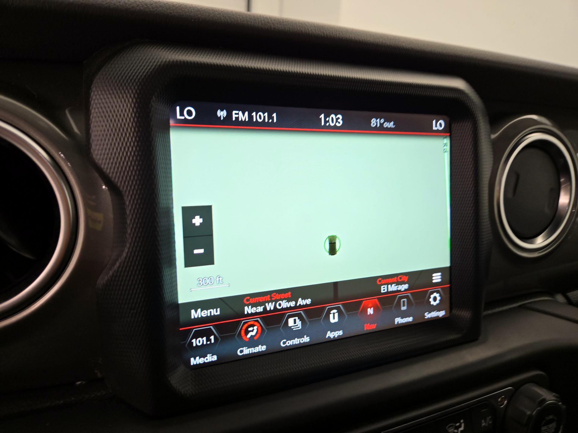 Thumbnail: 2022 Jeep Wrangler - 14
