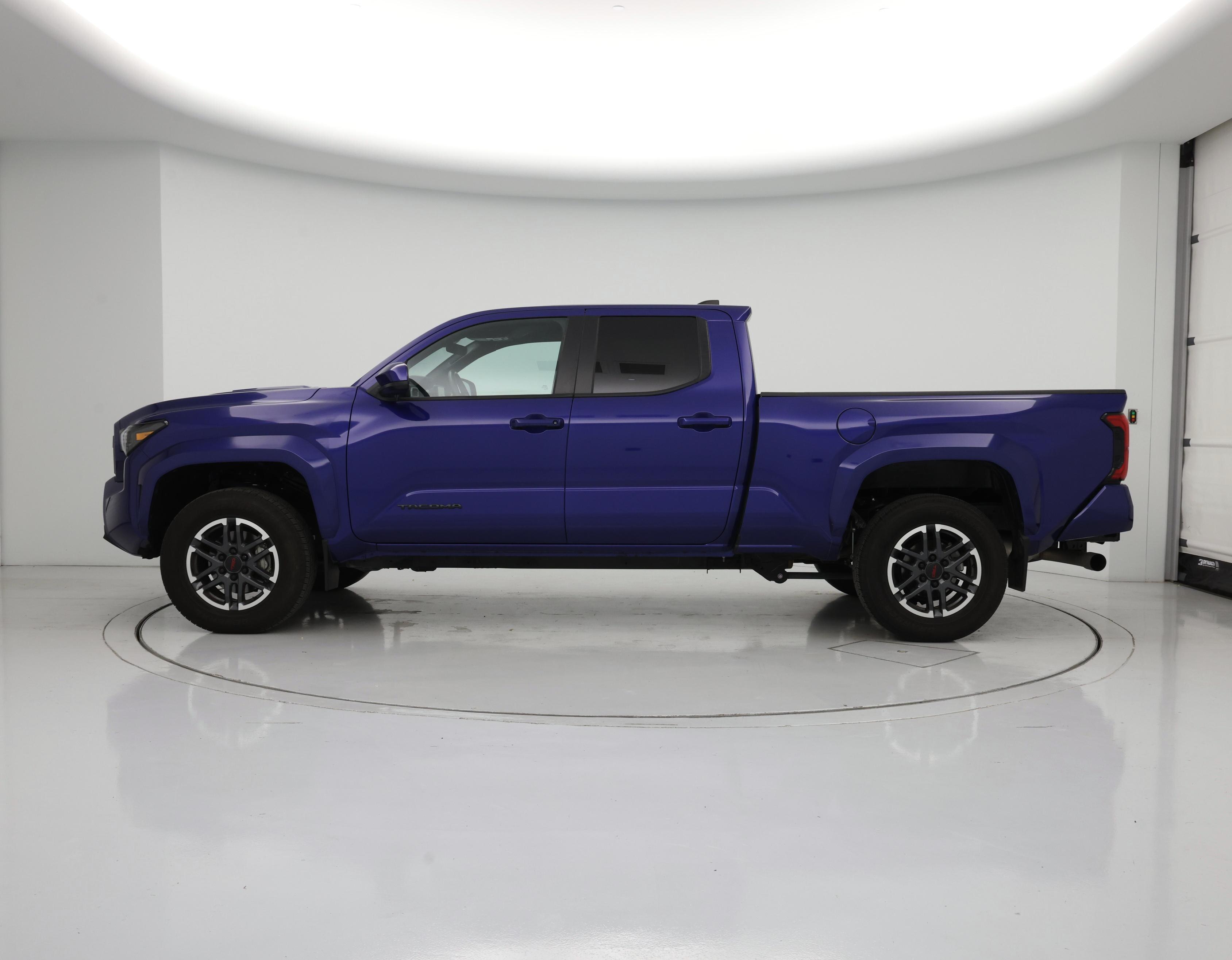 Thumbnail: 2024 Toyota Tacoma - 3