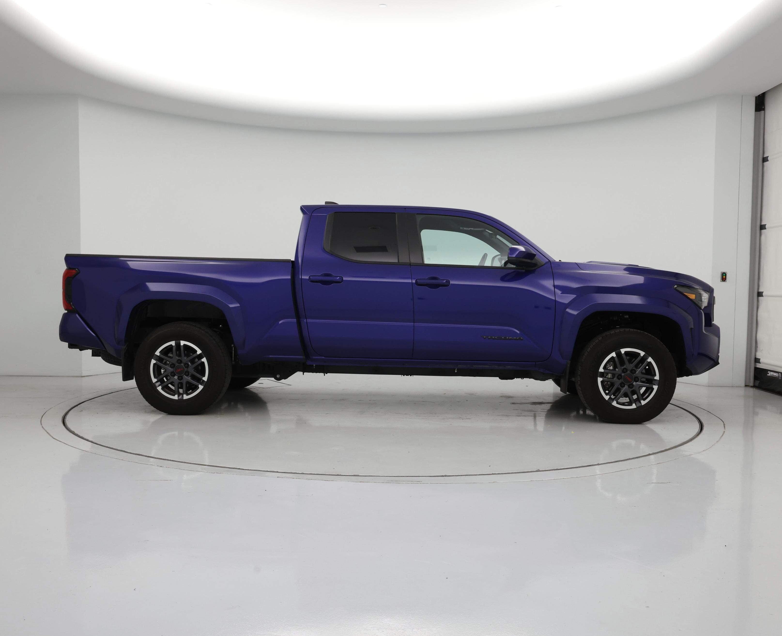Thumbnail: 2024 Toyota Tacoma - 7
