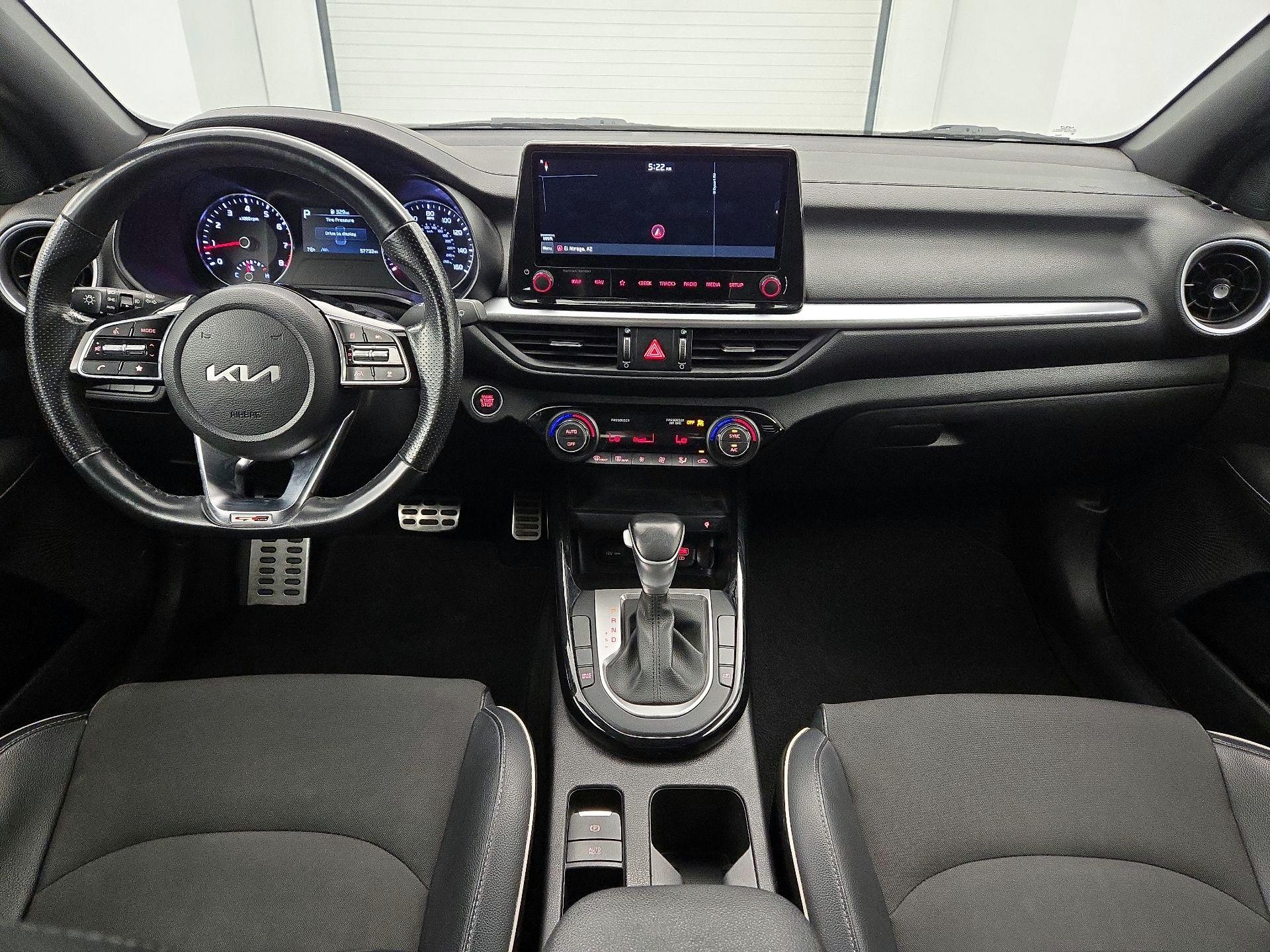 Thumbnail: 2022 Kia Forte - 9
