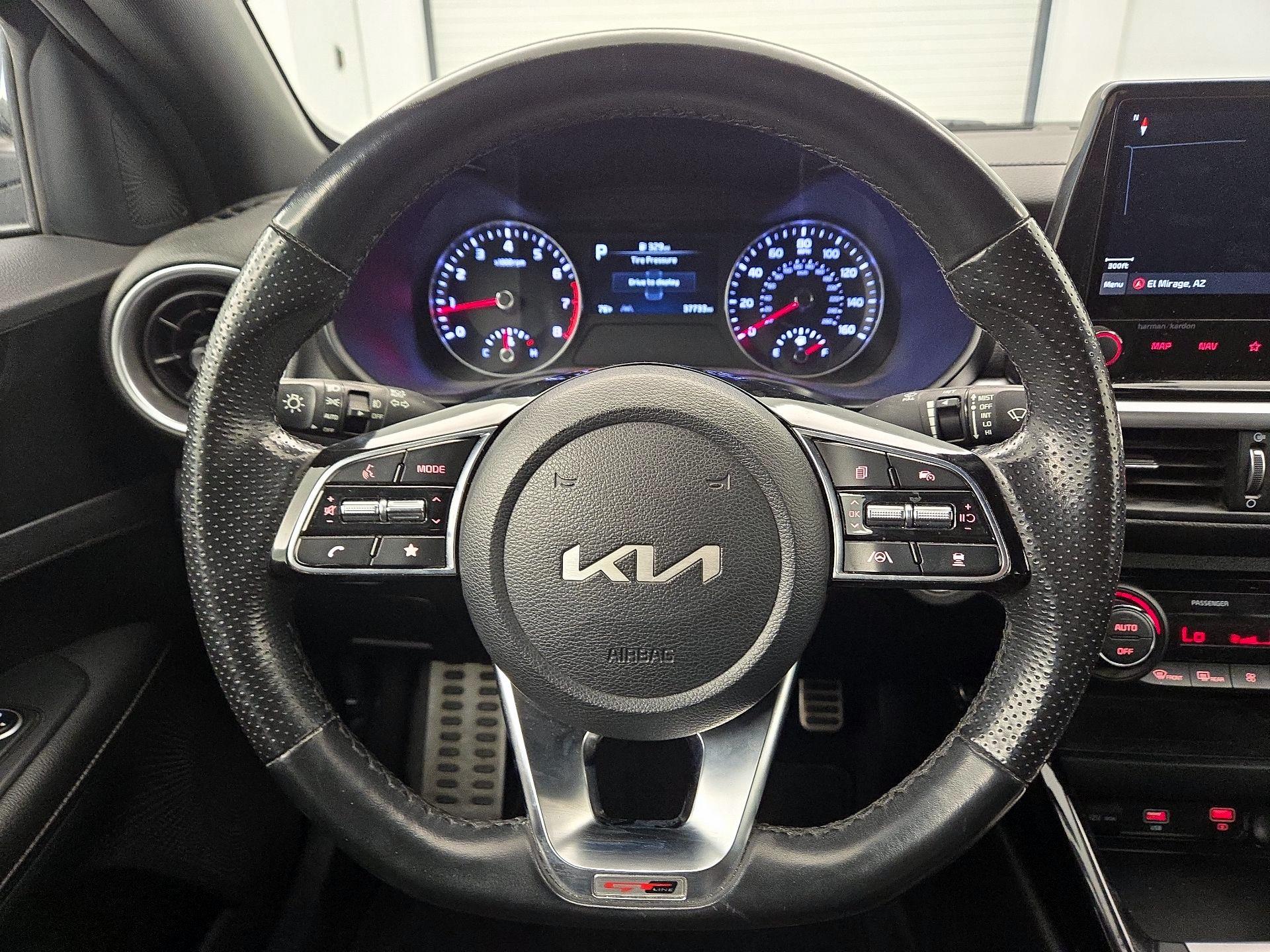 Thumbnail: 2022 Kia Forte - 10