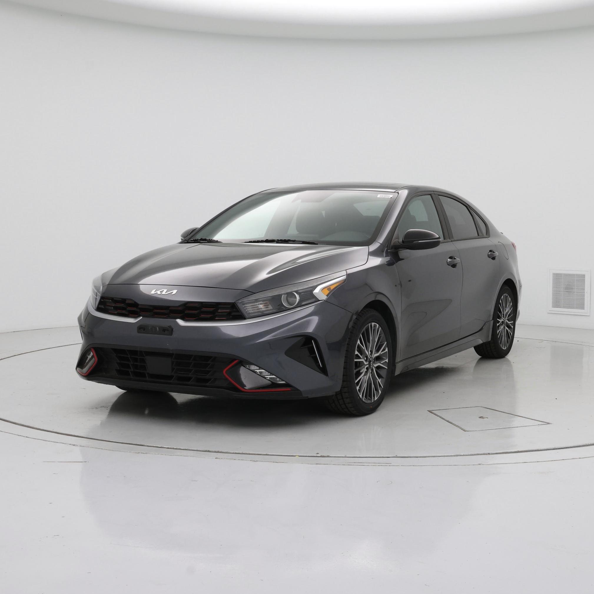 Thumbnail: 2022 Kia Forte - 4