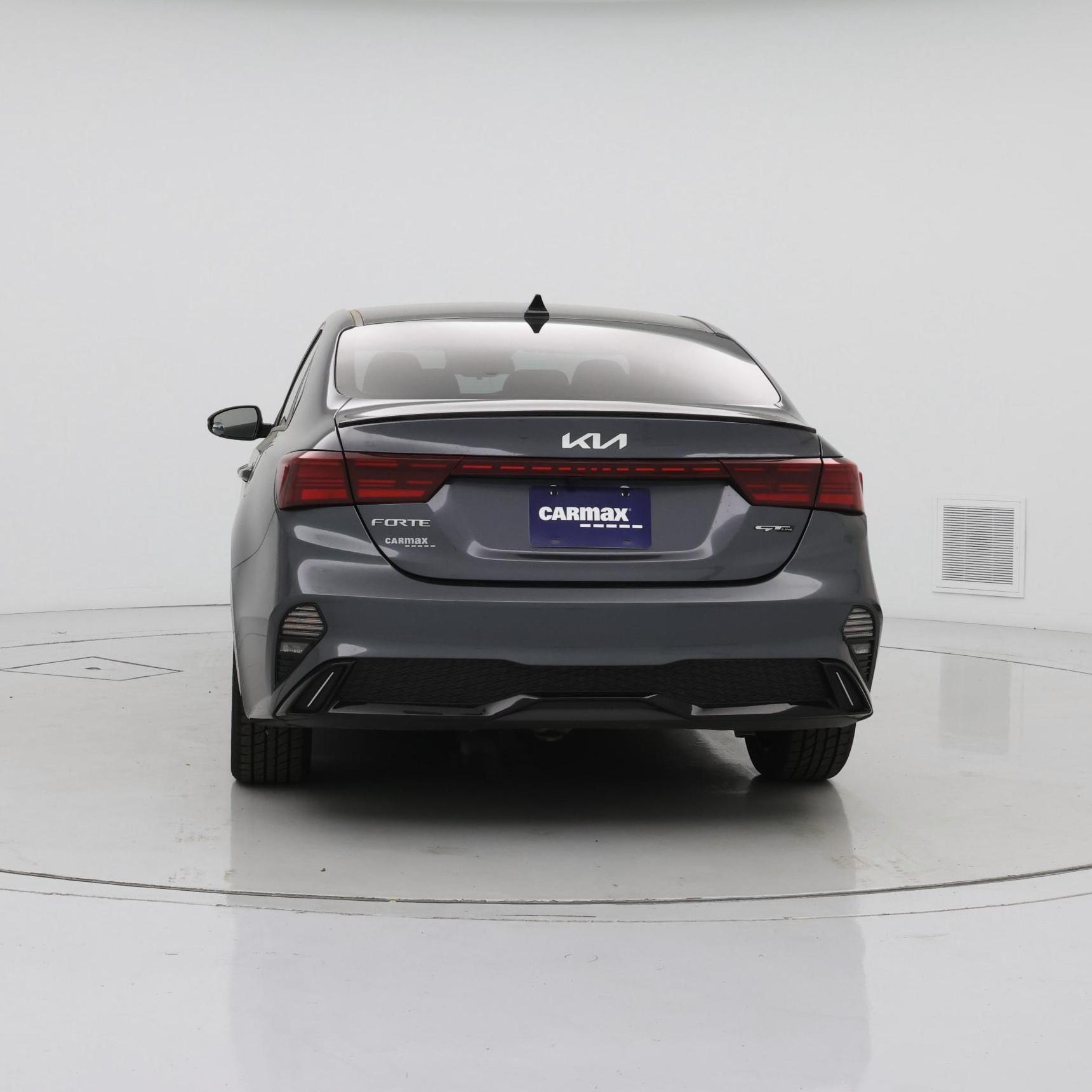 Thumbnail: 2022 Kia Forte - 6