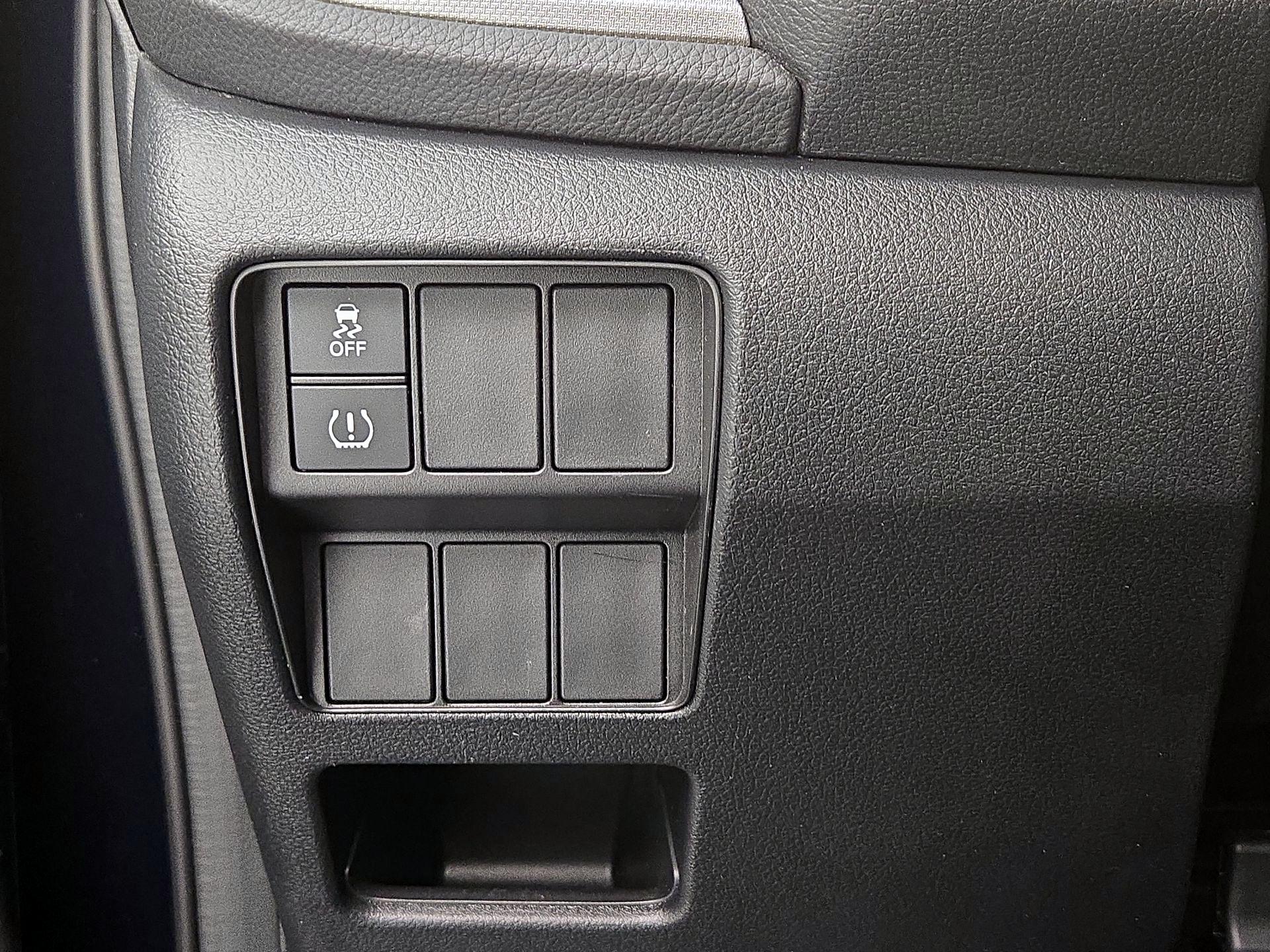 Thumbnail: 2019 Honda CR-V - 13
