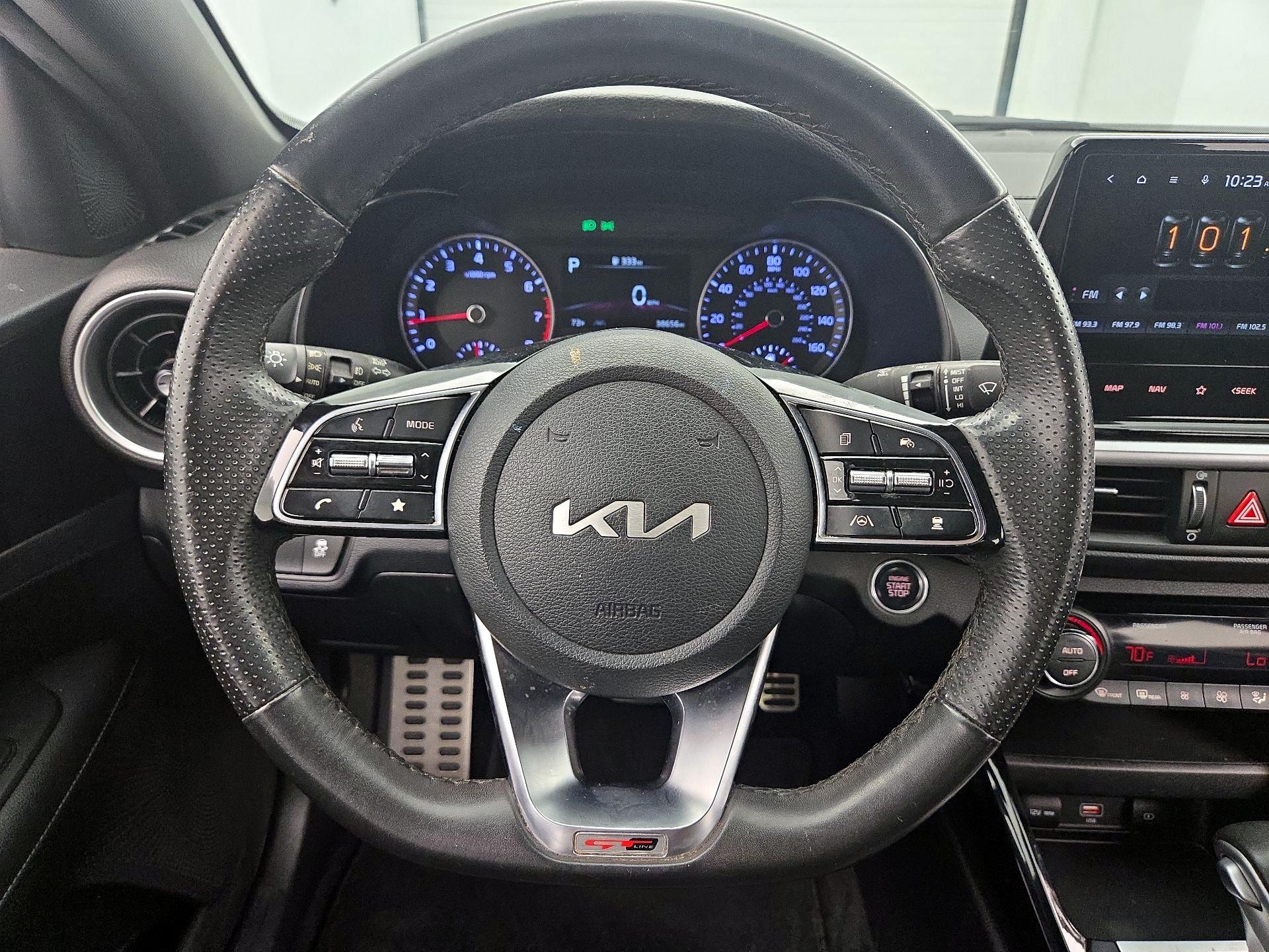Thumbnail: 2022 Kia Forte - 10