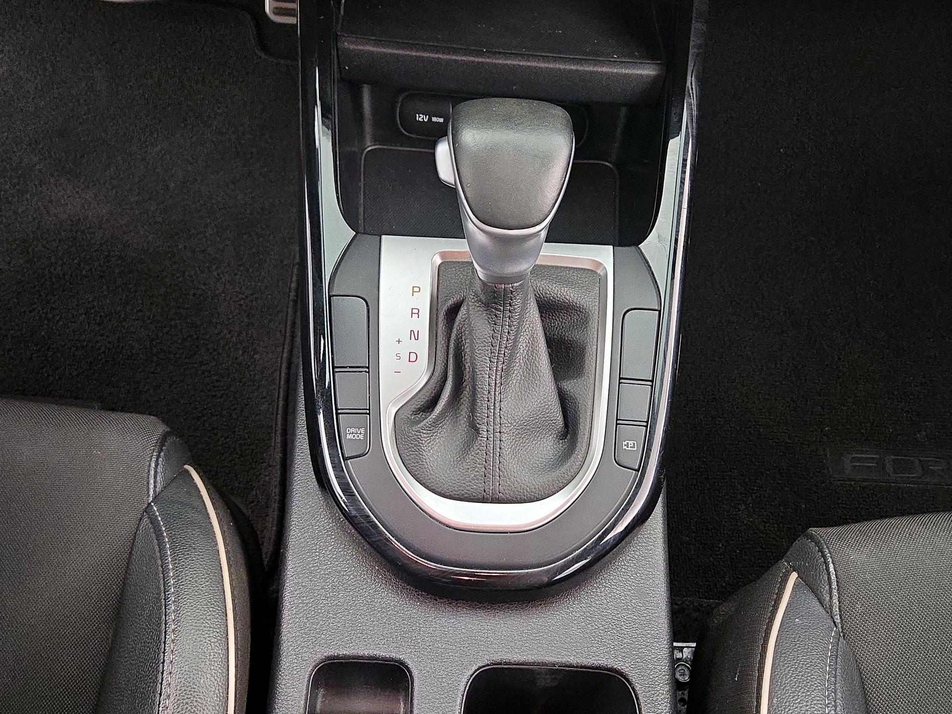Thumbnail: 2022 Kia Forte - 18