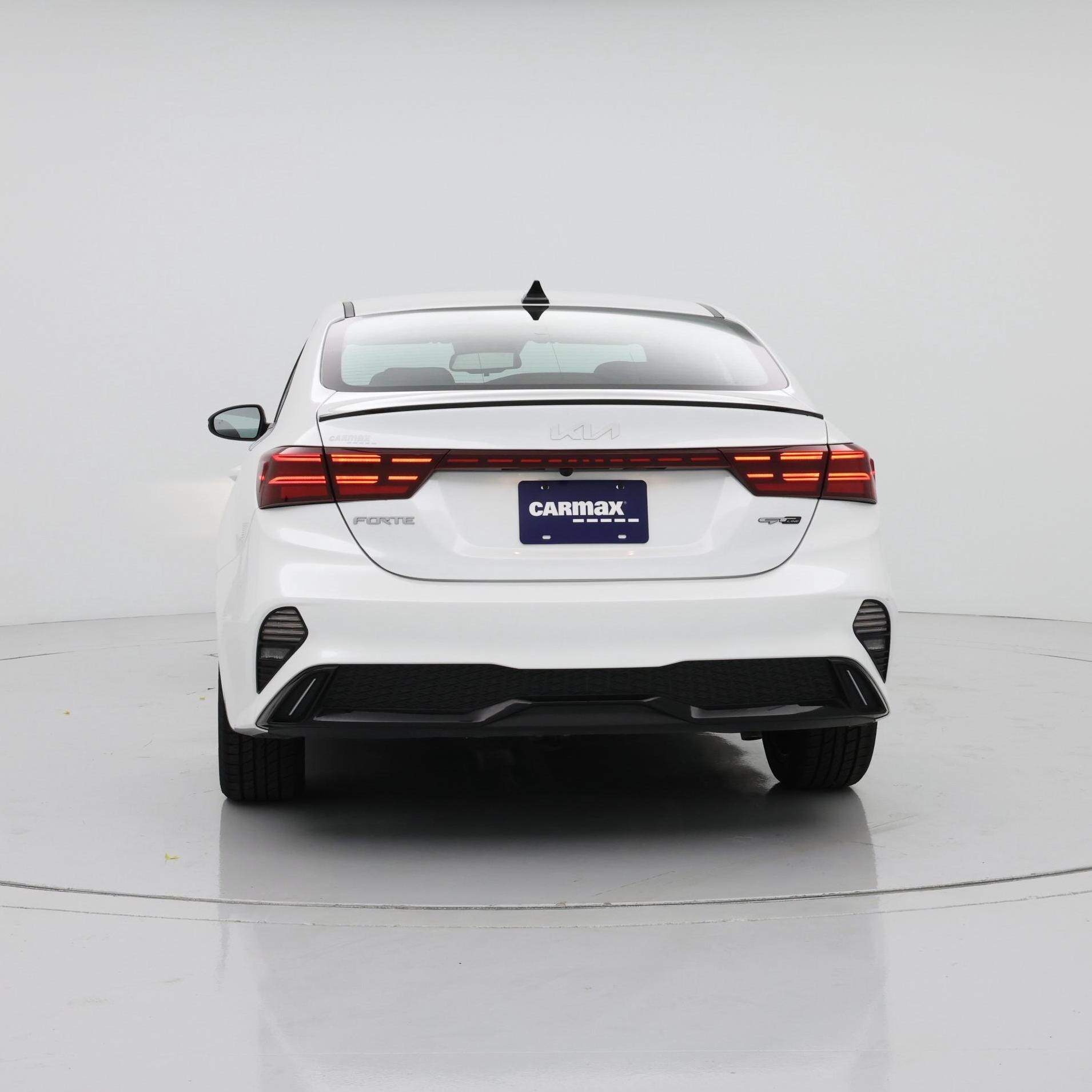 Thumbnail: 2022 Kia Forte - 6