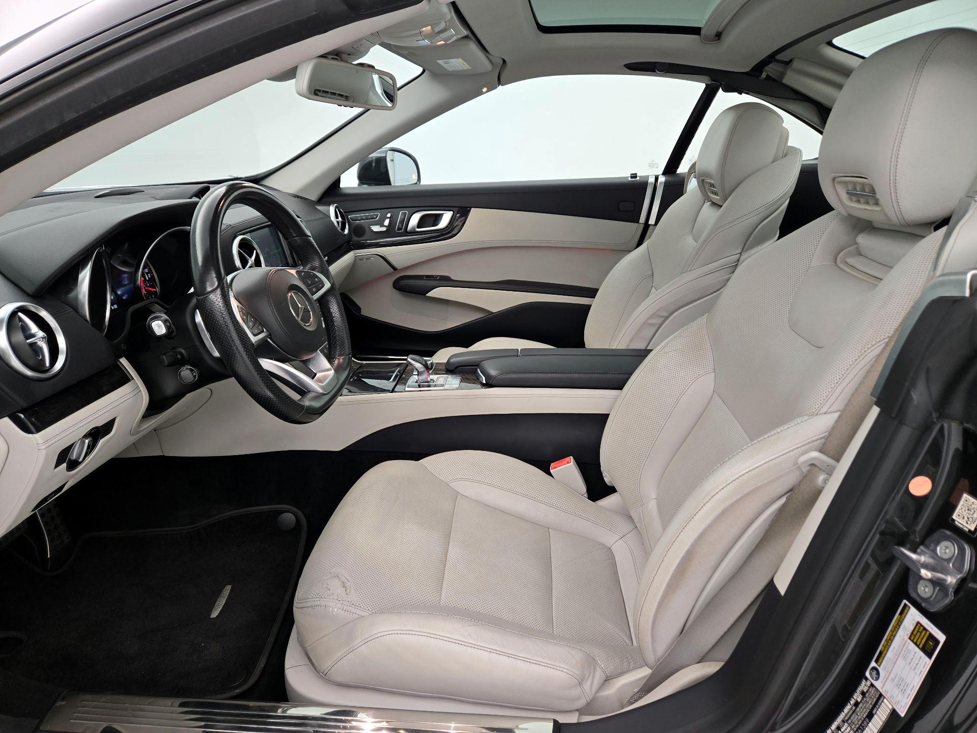 Thumbnail: 2020 Mercedes-Benz SL-Class - 11