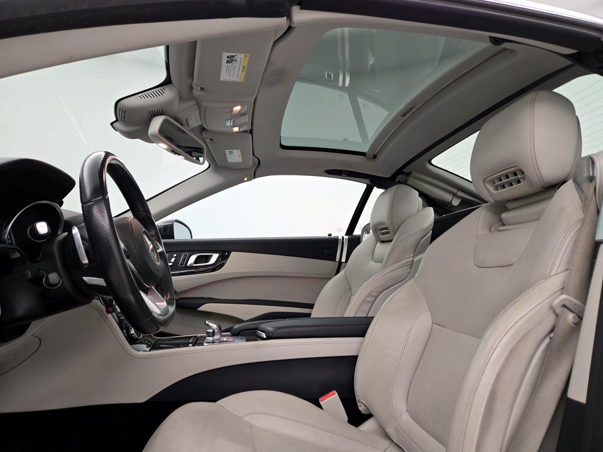 Thumbnail: 2020 Mercedes-Benz SL-Class - 20