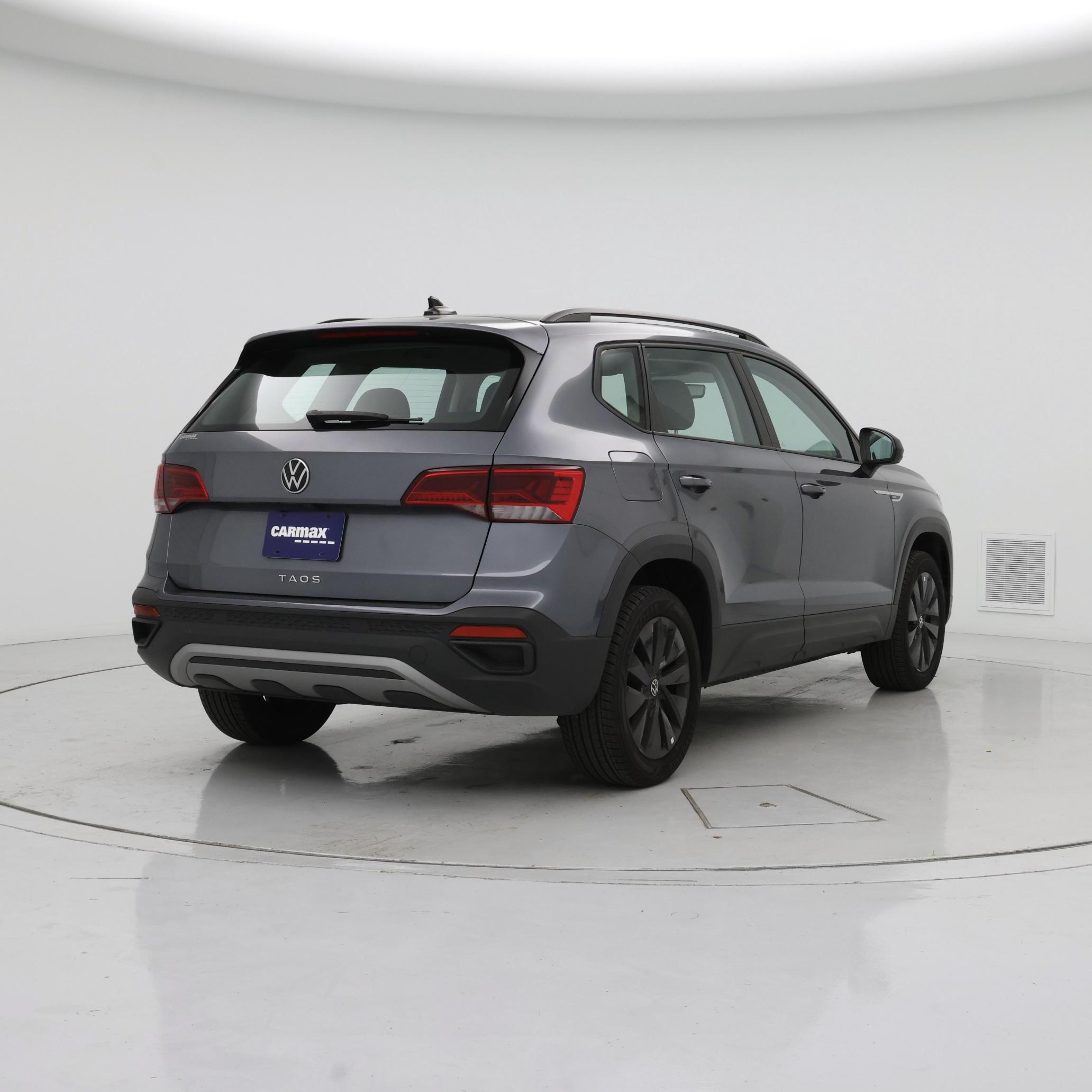 Thumbnail: 2022 Volkswagen Taos - 8