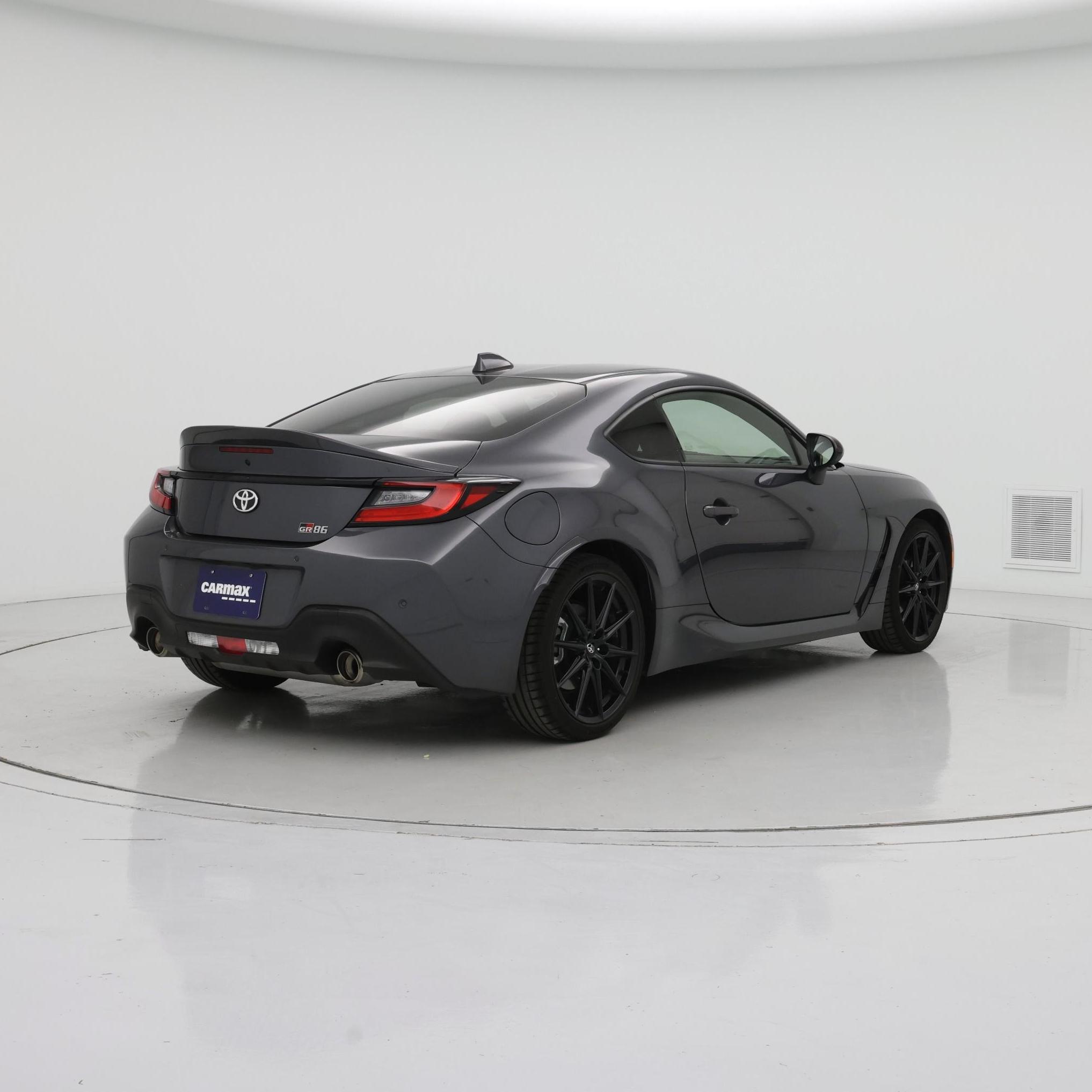 Thumbnail: 2023 Toyota GR86 - 8