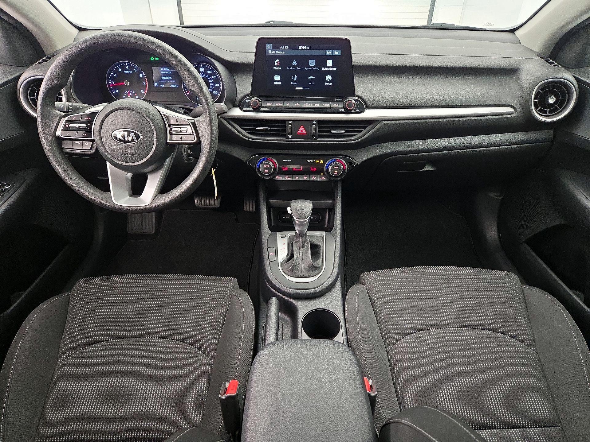 Thumbnail: 2019 Kia Forte - 9