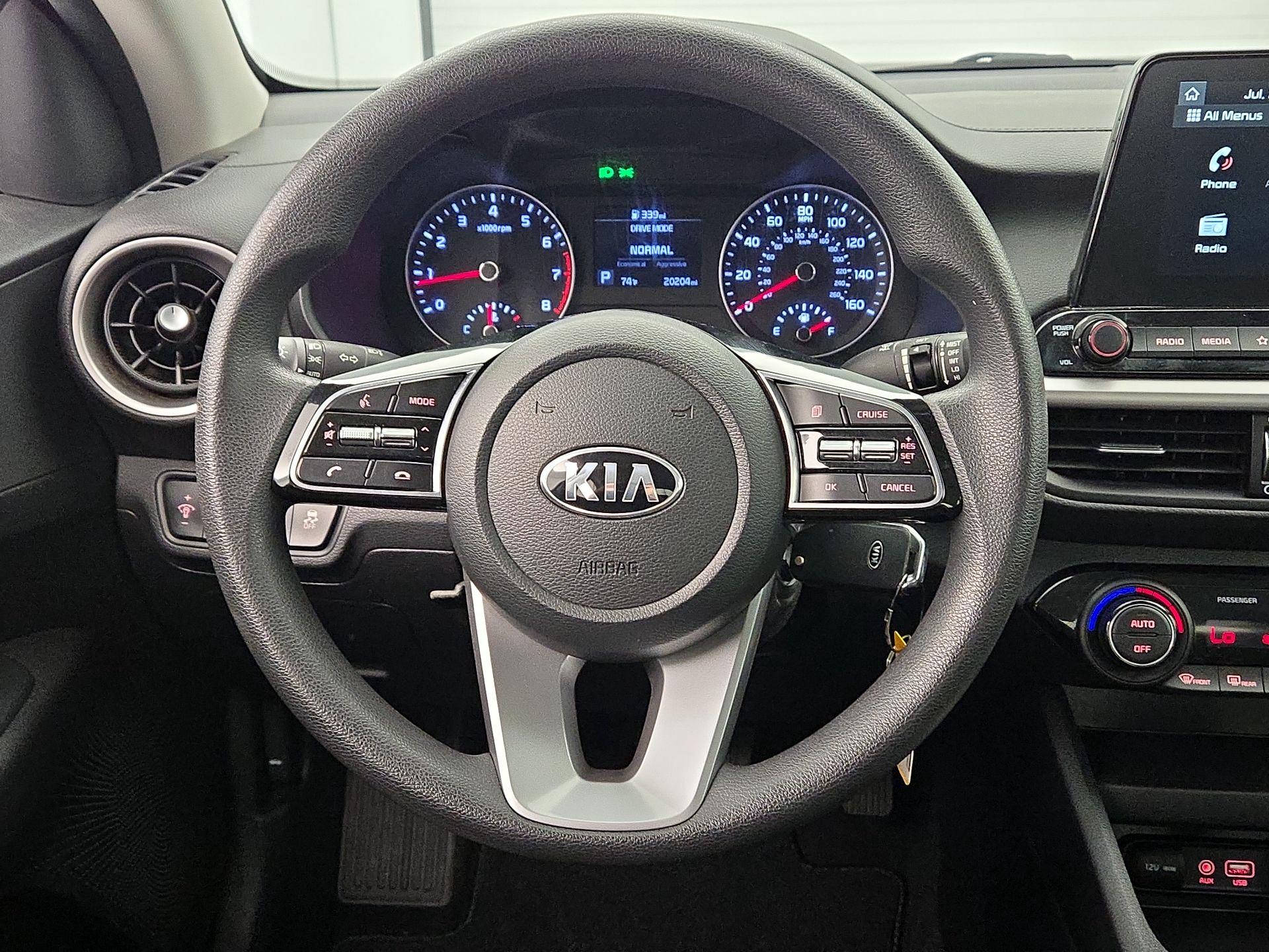 Thumbnail: 2019 Kia Forte - 10