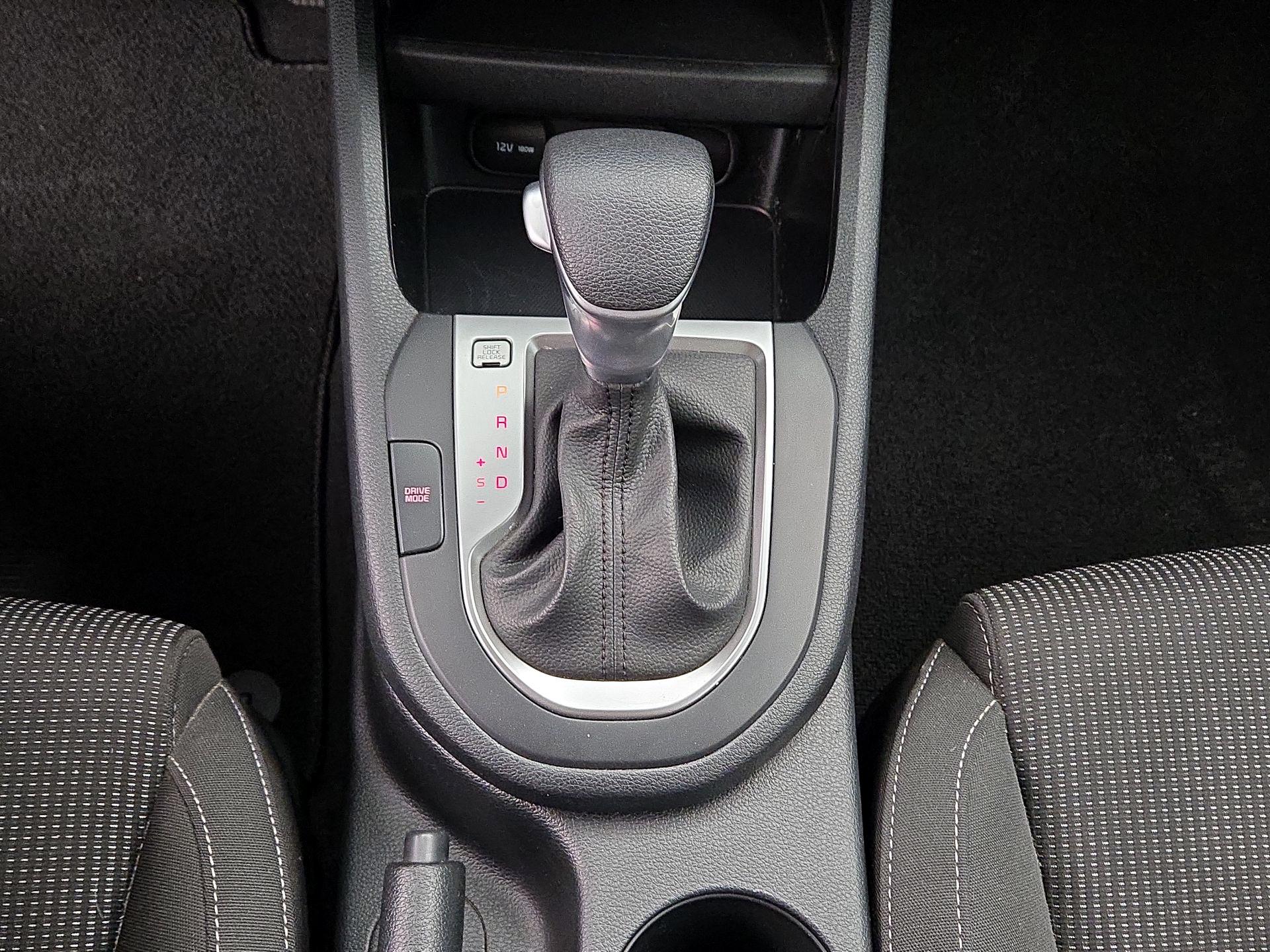 Thumbnail: 2019 Kia Forte - 17