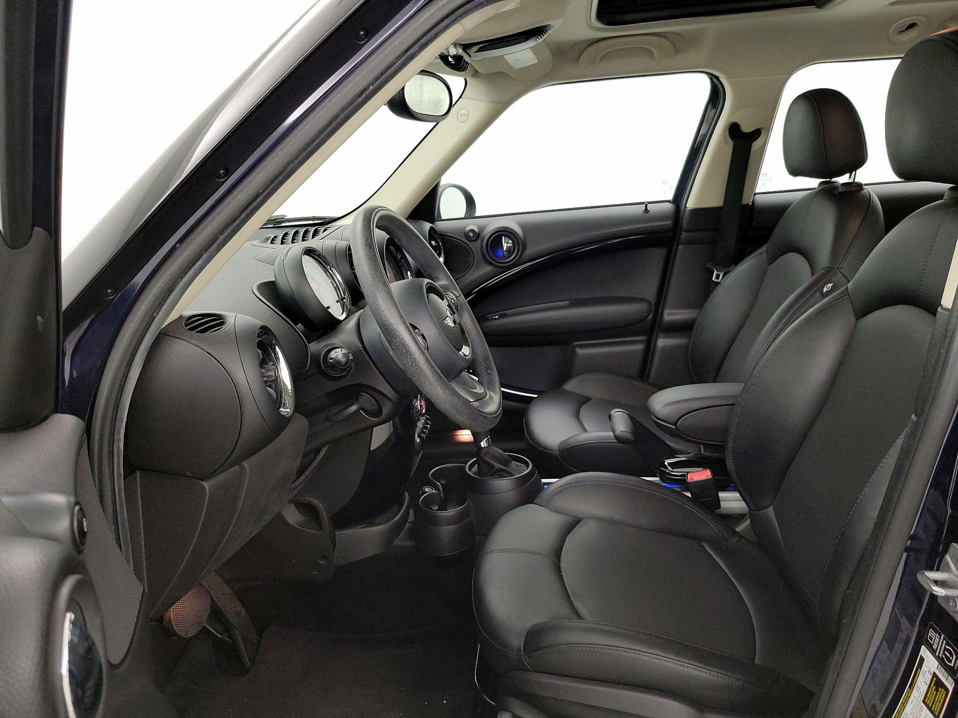 Thumbnail: 2014 MINI Cooper Countryman - 11