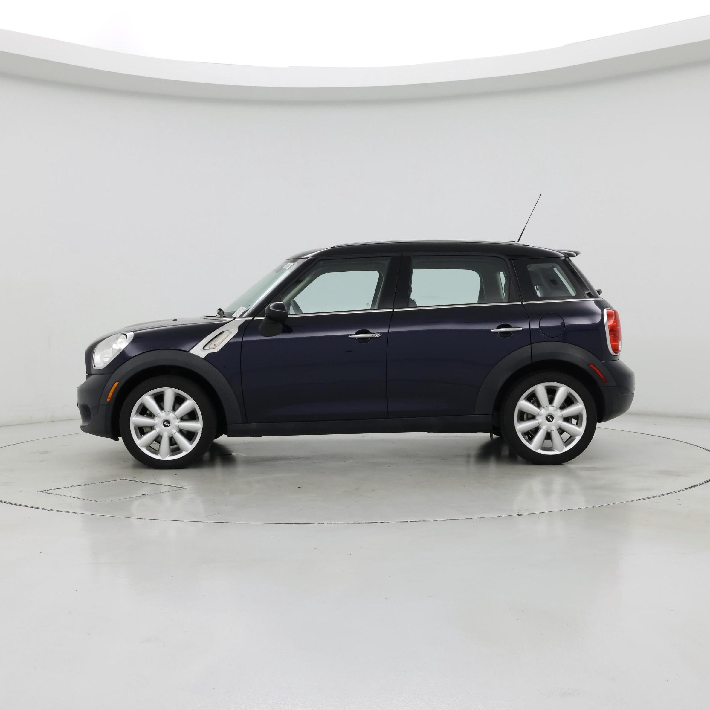Thumbnail: 2014 MINI Cooper Countryman - 3