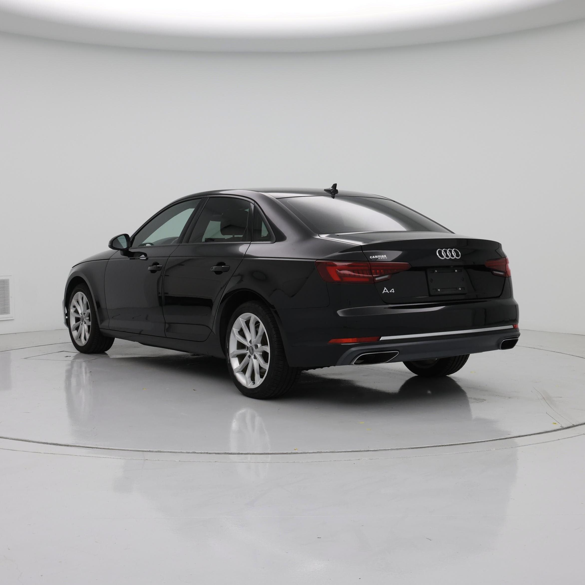 Thumbnail: 2019 Audi A4 - 2