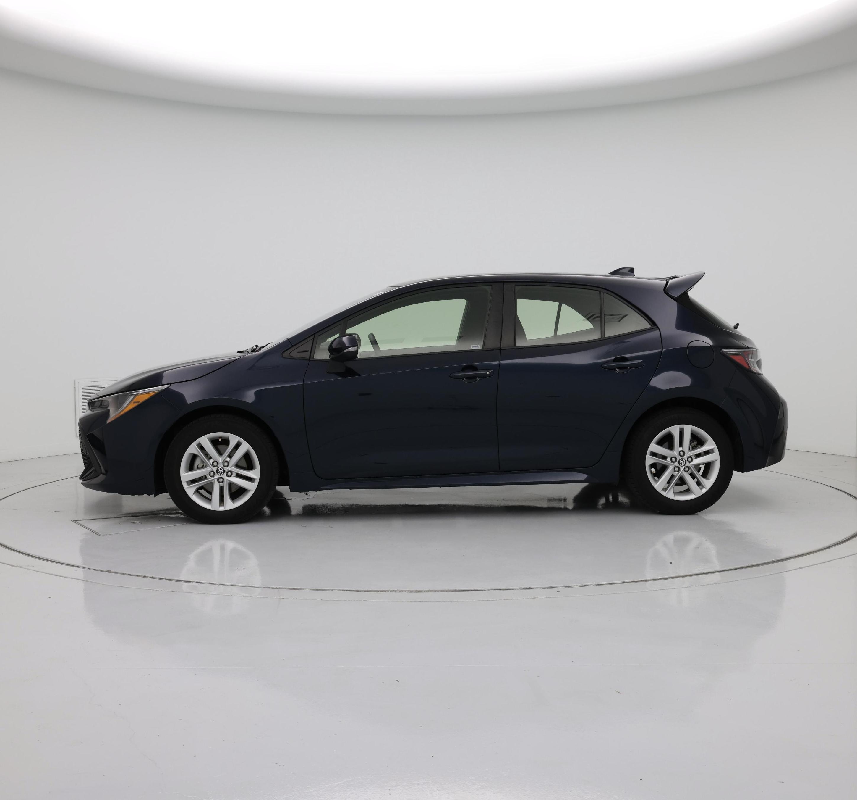 Thumbnail: 2022 Toyota Corolla - 3