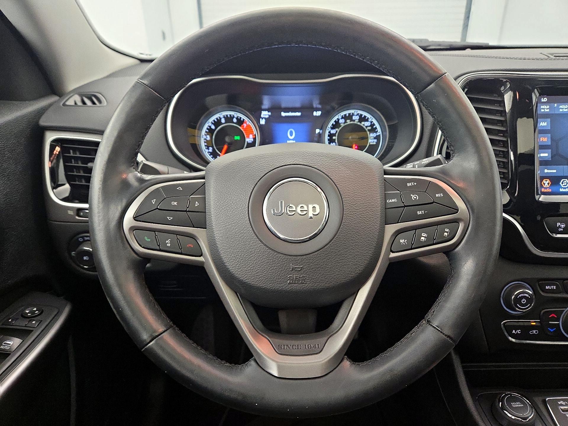Thumbnail: 2021 Jeep Cherokee - 10