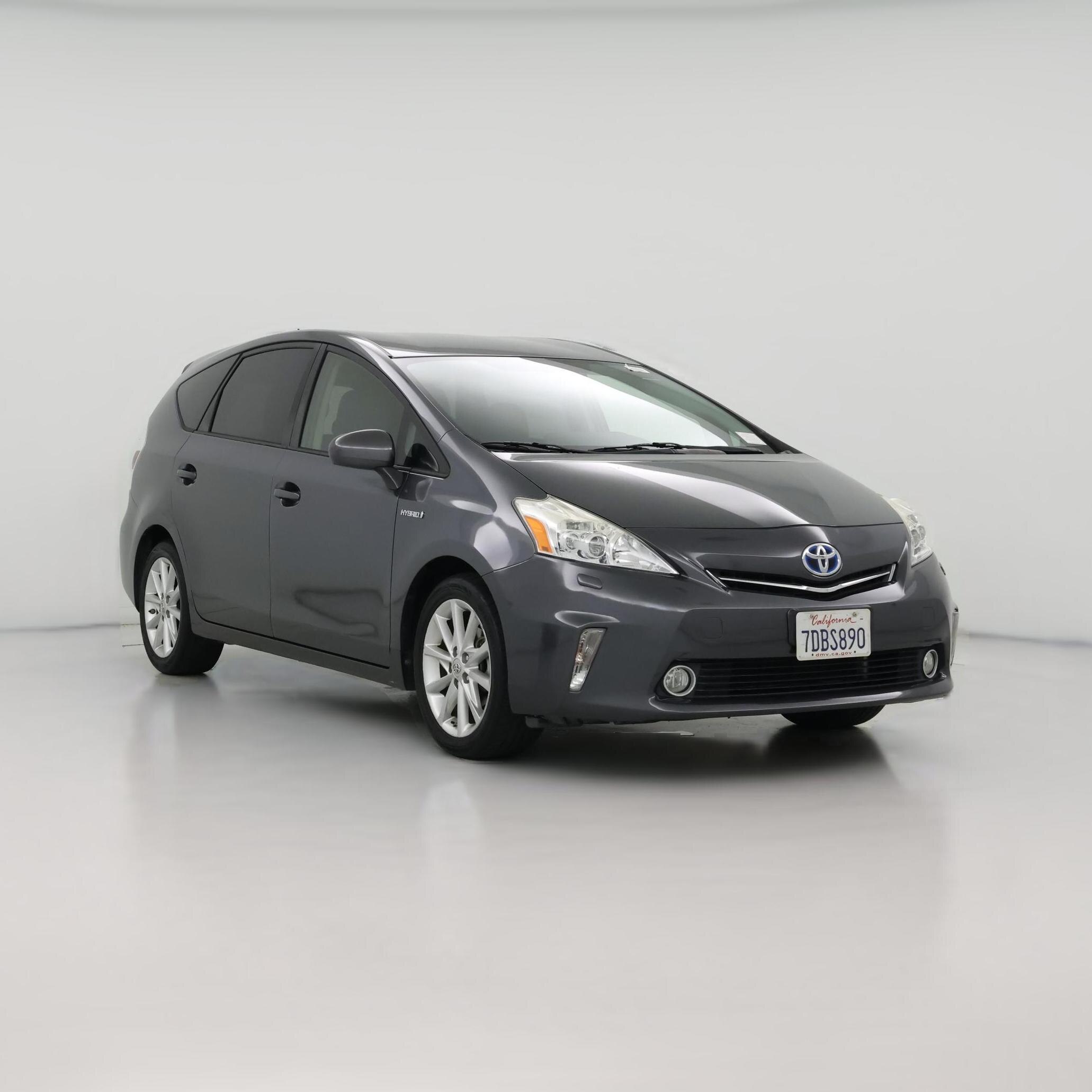 Thumbnail: 2014 Toyota Prius v - 1