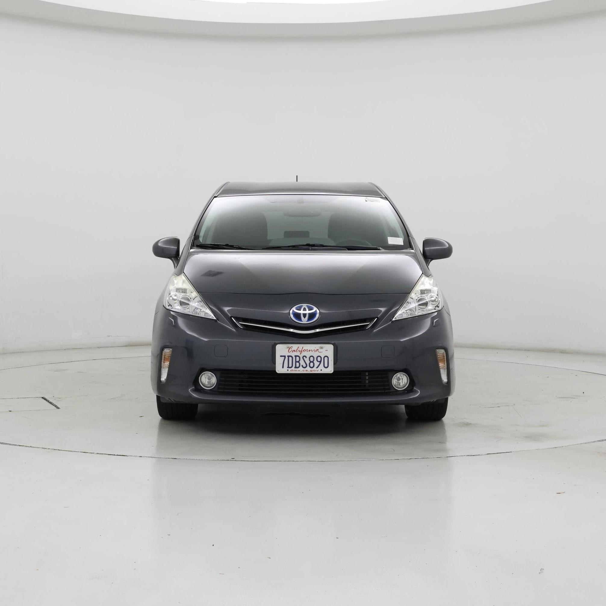 Thumbnail: 2014 Toyota Prius v - 5