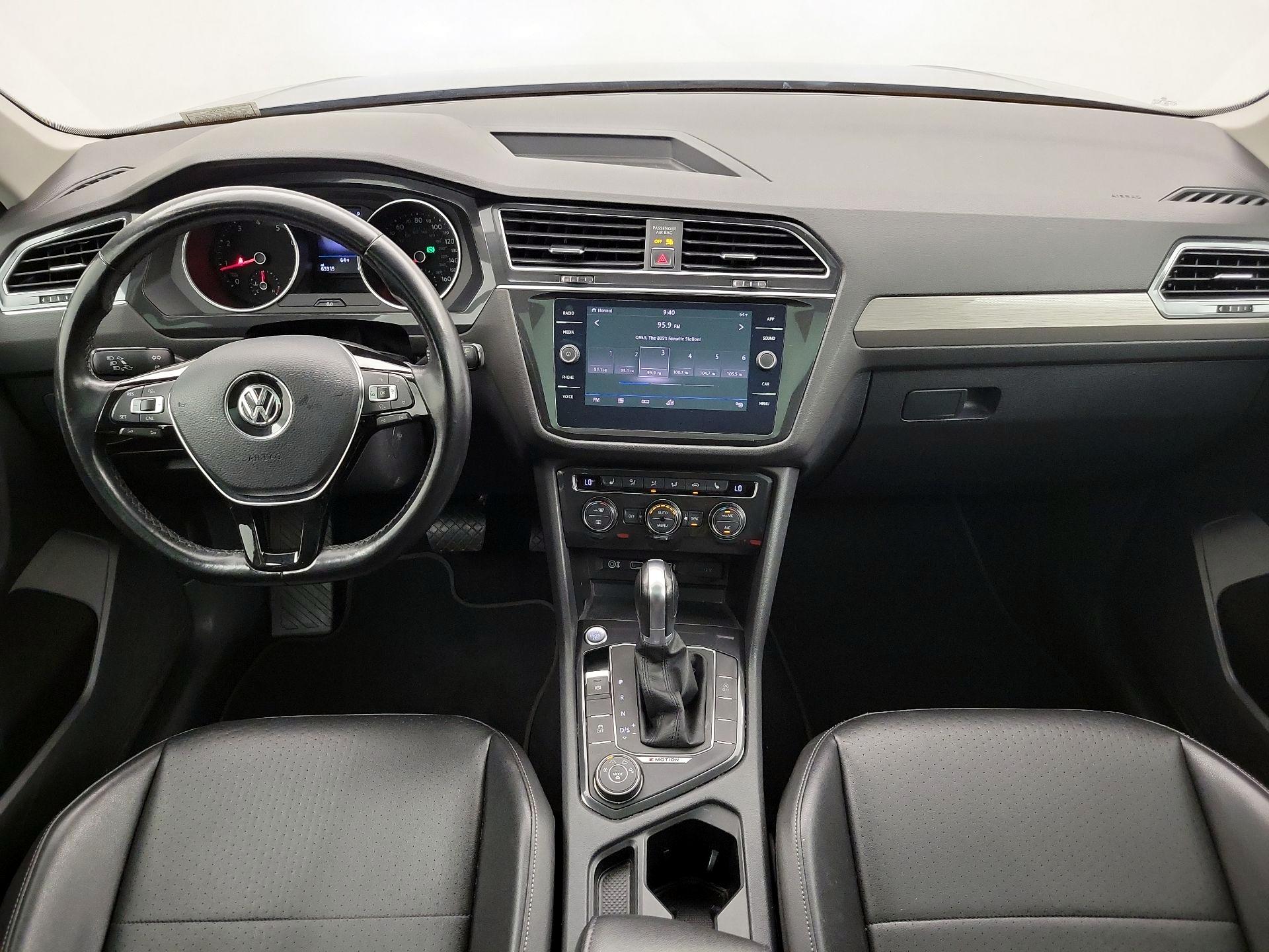 Thumbnail: 2018 Volkswagen Tiguan - 9