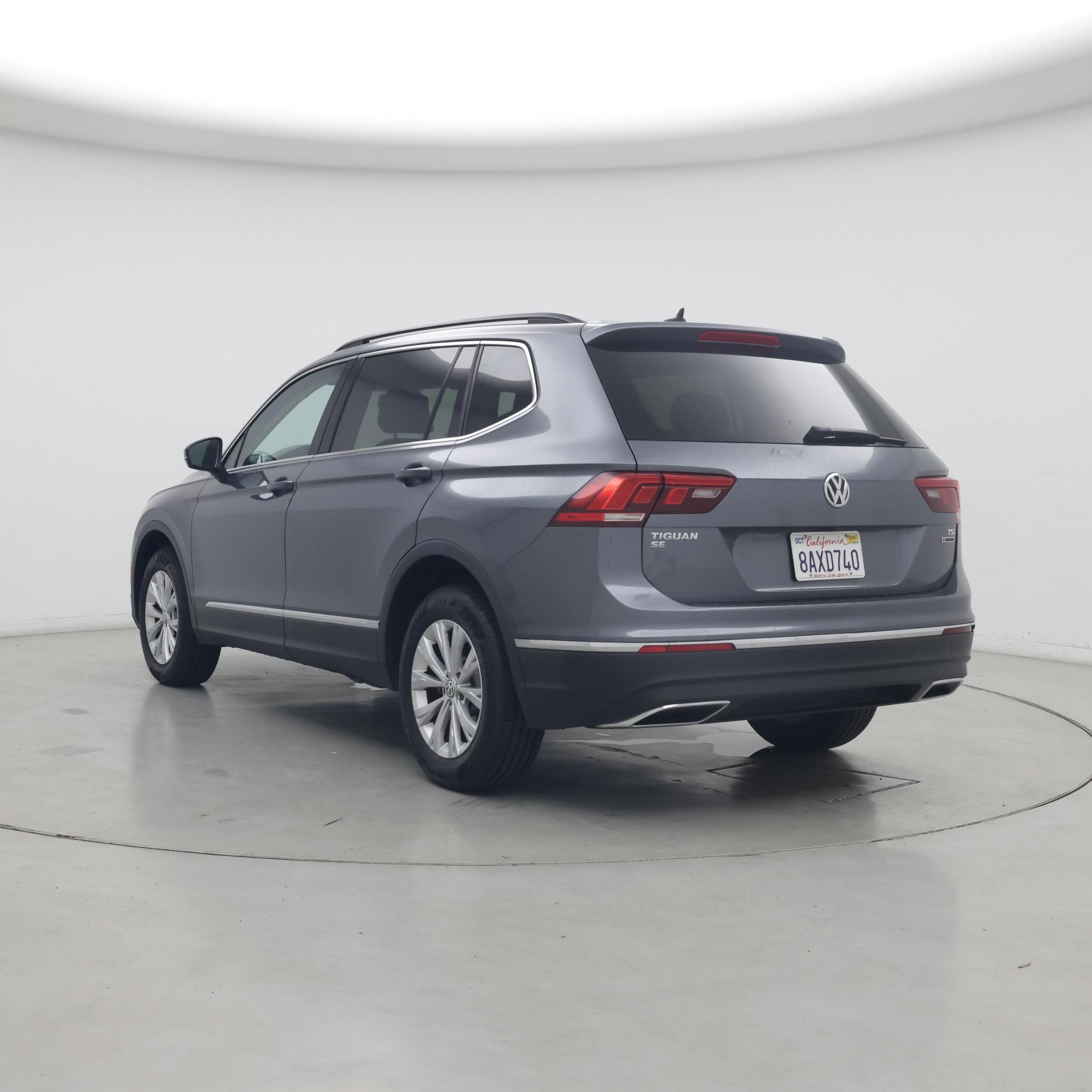 Thumbnail: 2018 Volkswagen Tiguan - 2