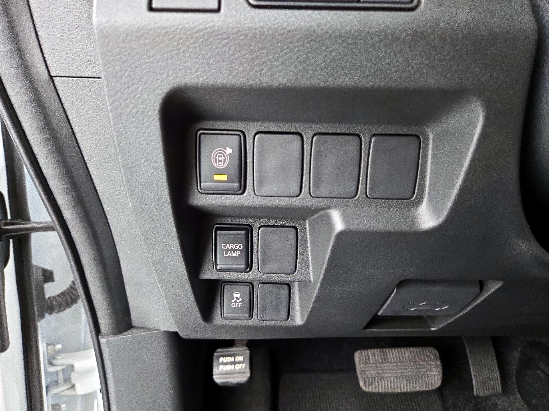 Thumbnail: 2024 Nissan Frontier - 13