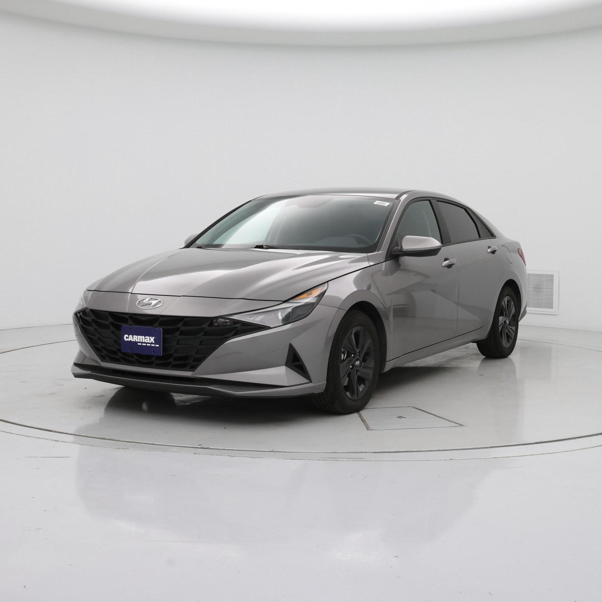 Thumbnail: 2023 Hyundai Elantra - 4