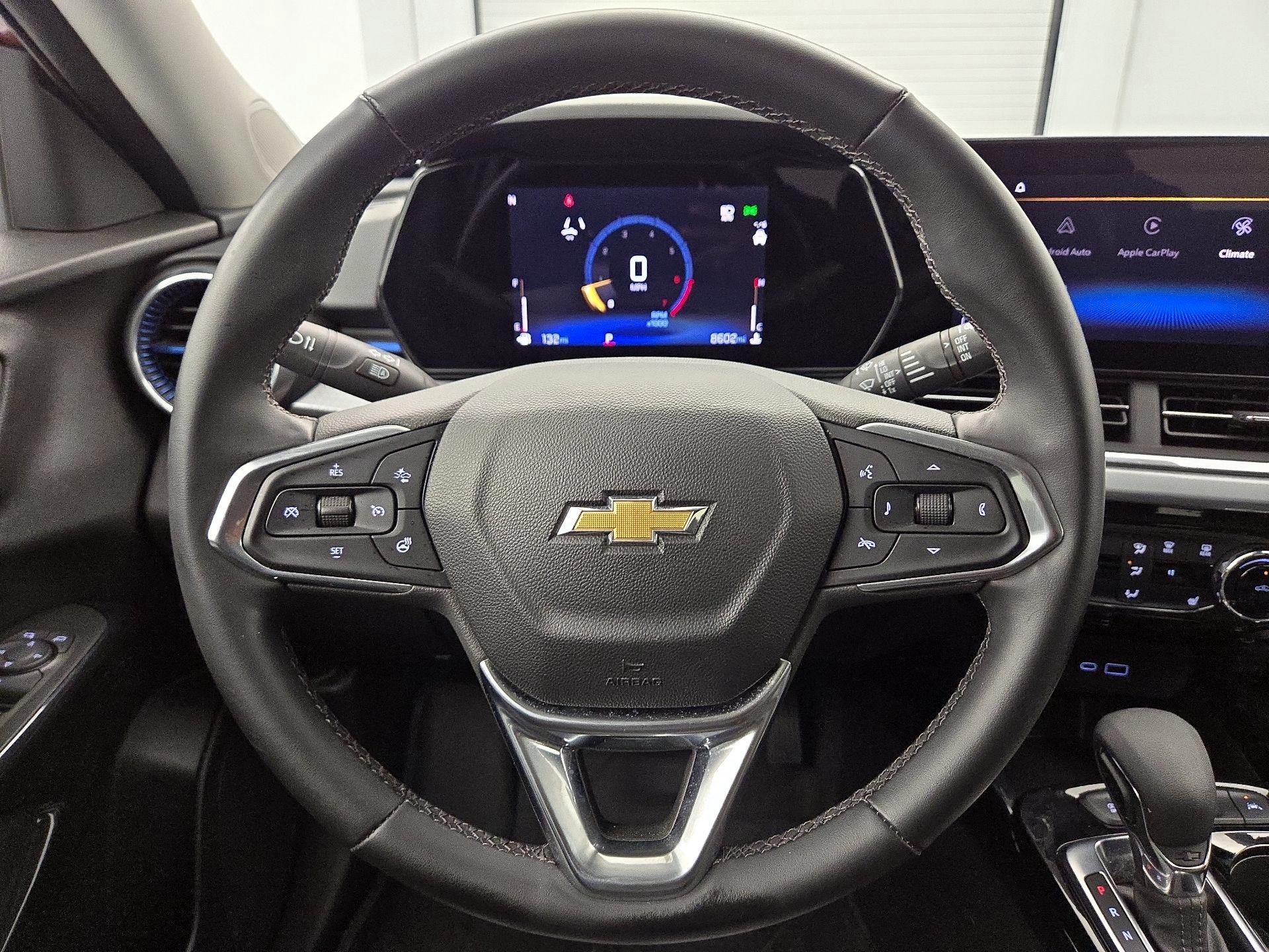 Thumbnail: 2024 Chevrolet Trax - 10