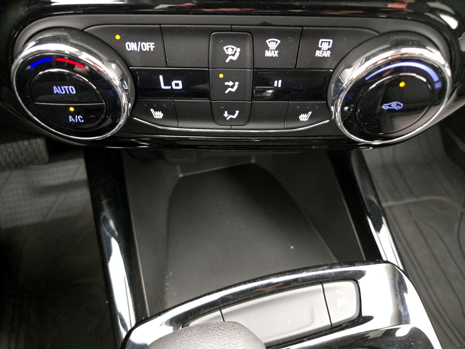Thumbnail: 2024 Chevrolet Trax - 16