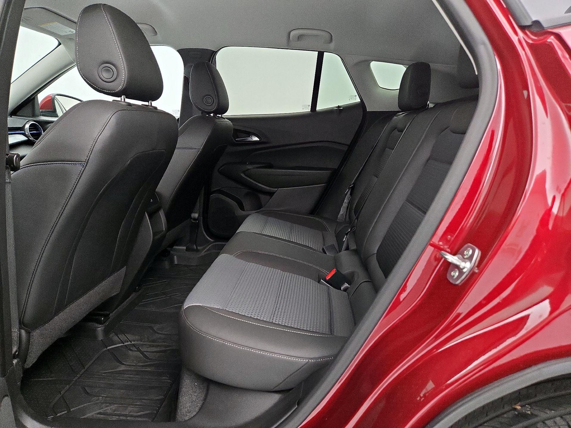 Thumbnail: 2024 Chevrolet Trax - 19