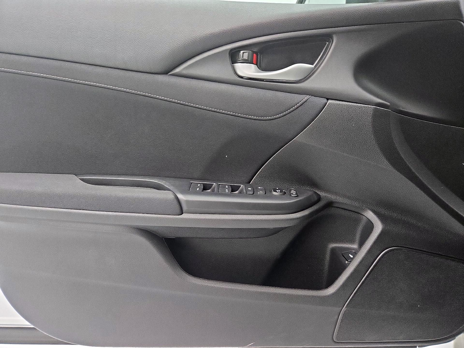Thumbnail: 2022 Honda Insight - 12
