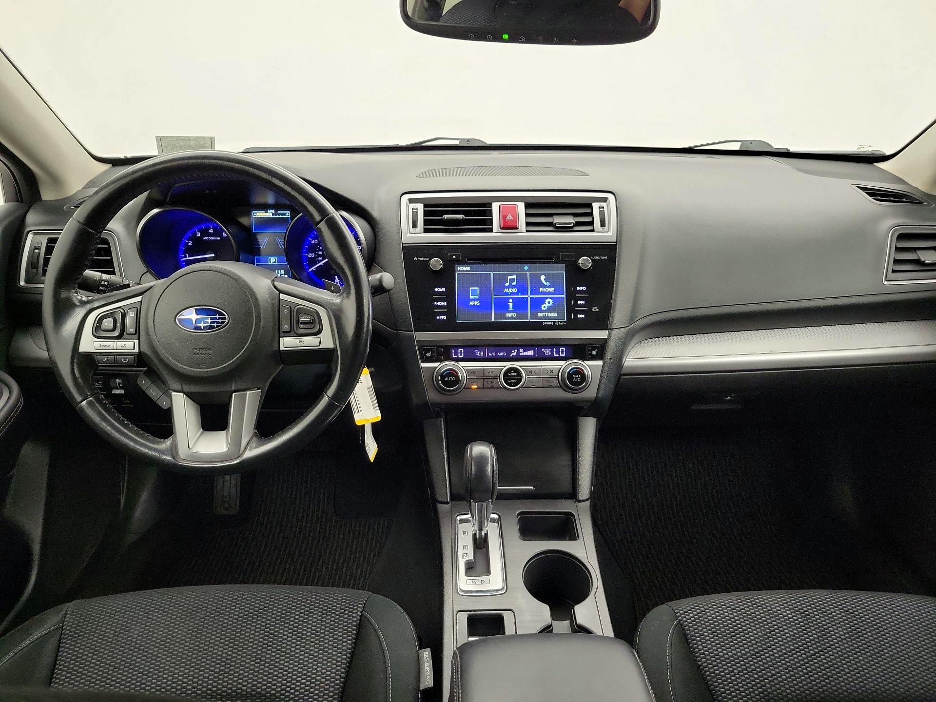 Thumbnail: 2015 Subaru Outback - 9