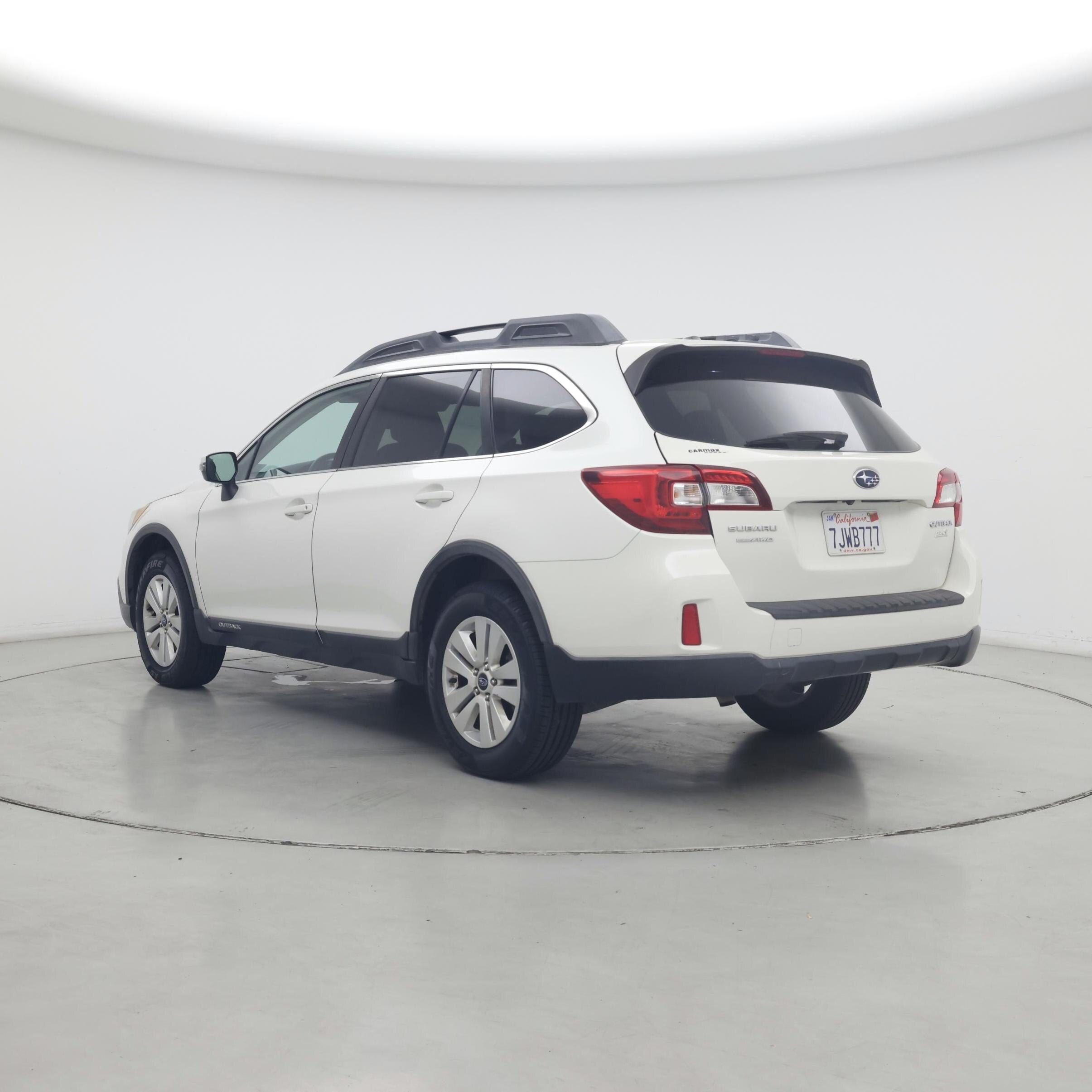 Thumbnail: 2015 Subaru Outback - 2