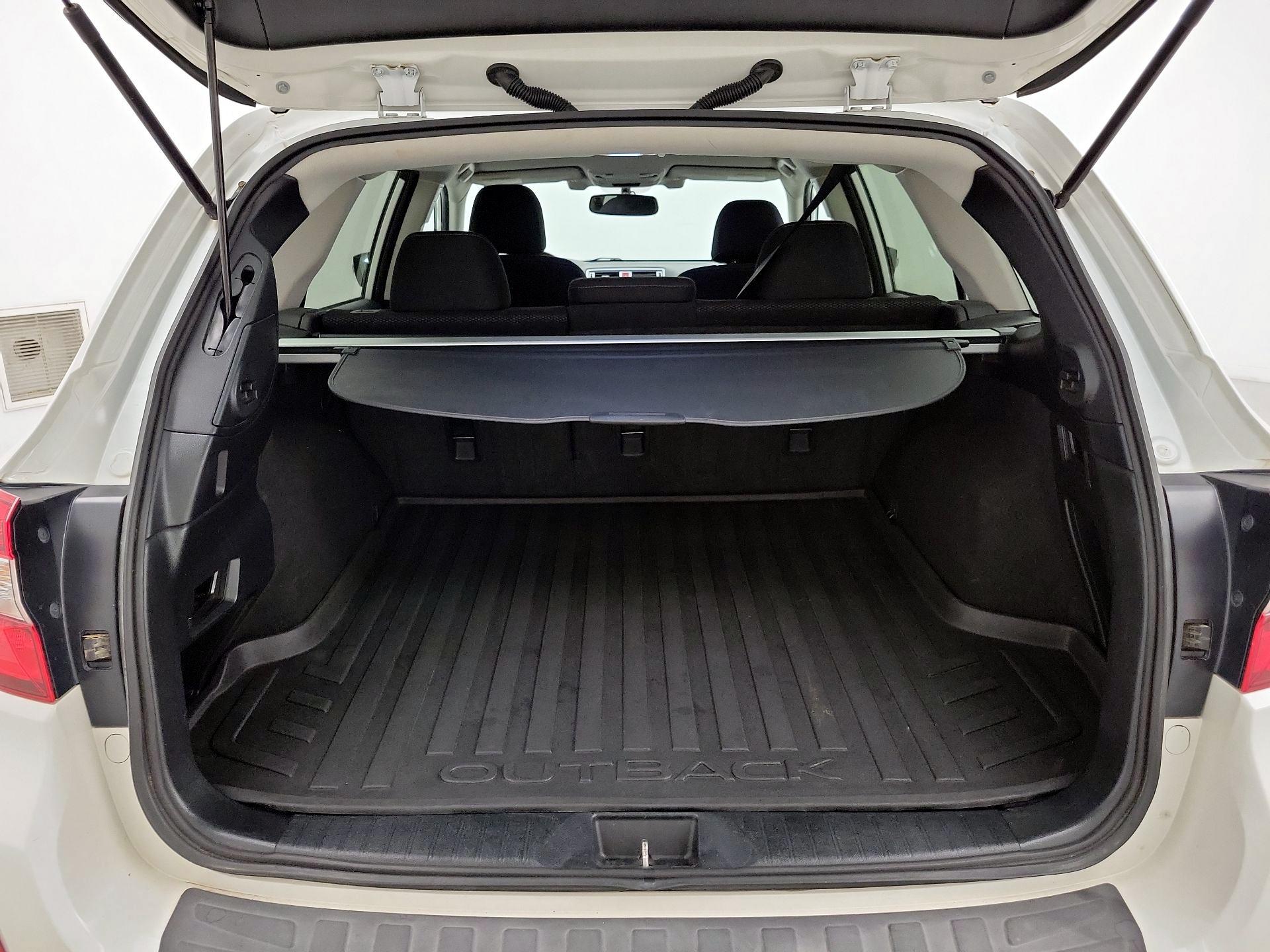 Thumbnail: 2015 Subaru Outback - 20
