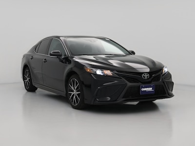 Black 2023 Toyota Camry SE