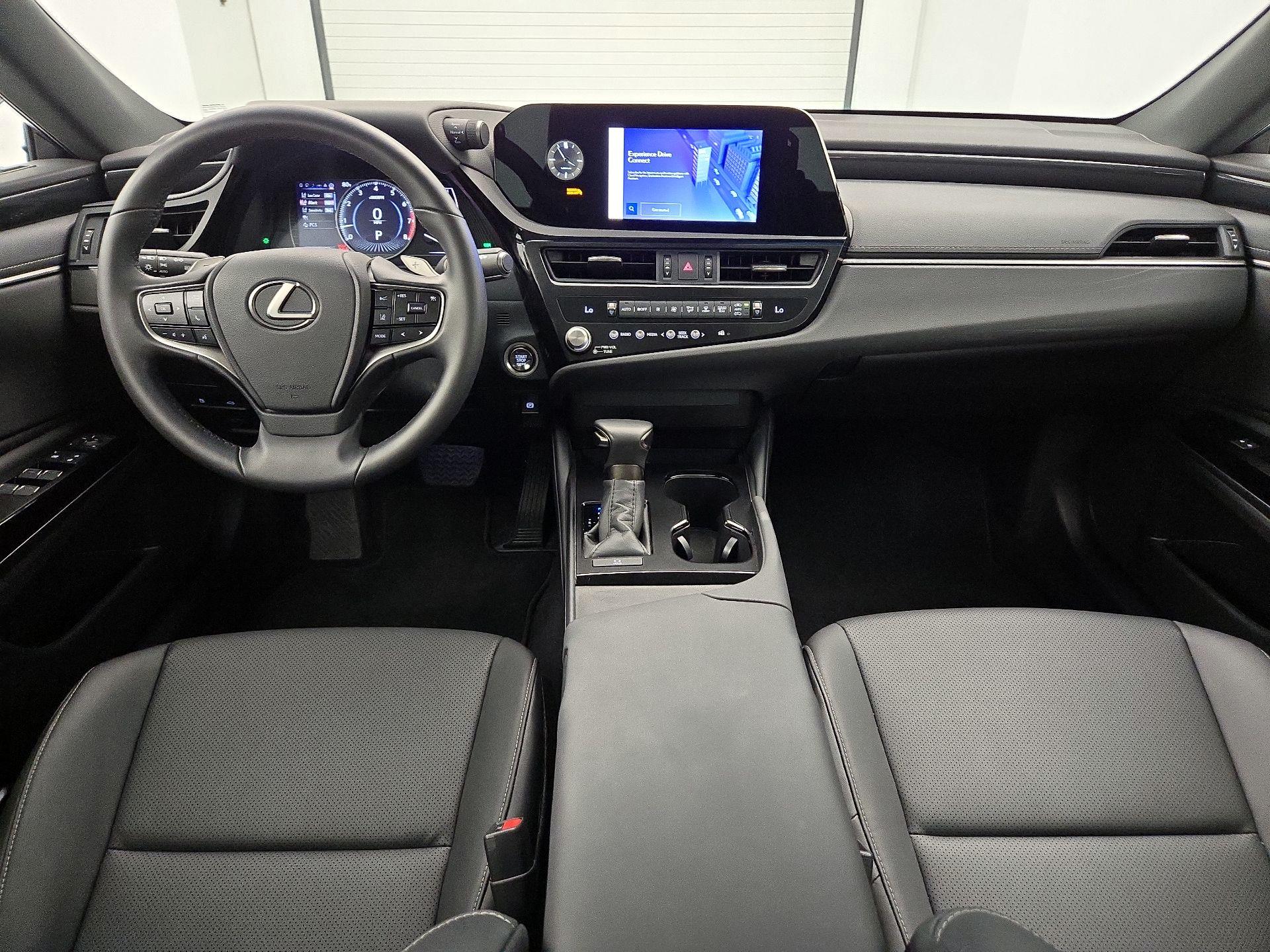 Thumbnail: 2024 Lexus ES - 9