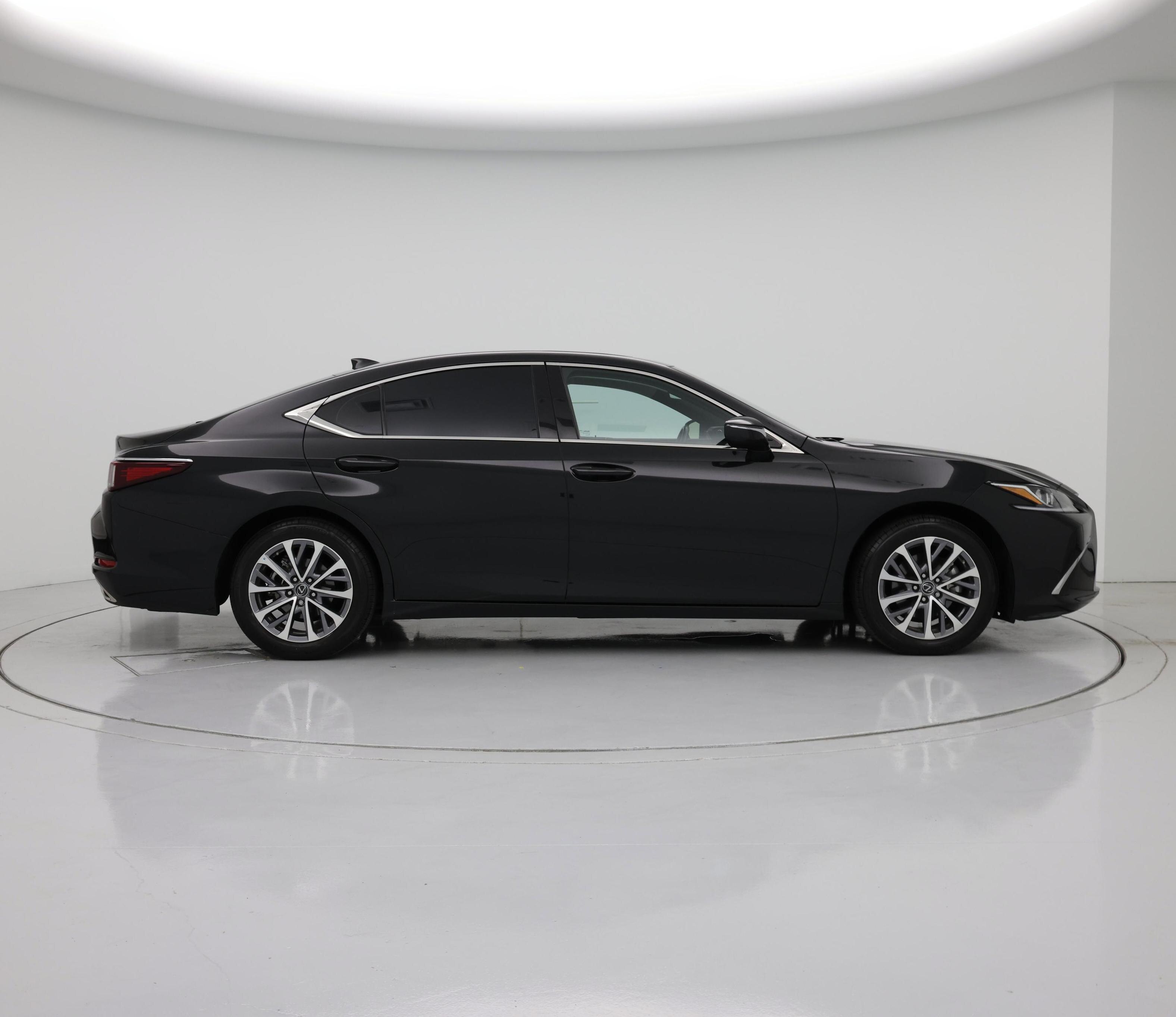 Thumbnail: 2024 Lexus ES - 7