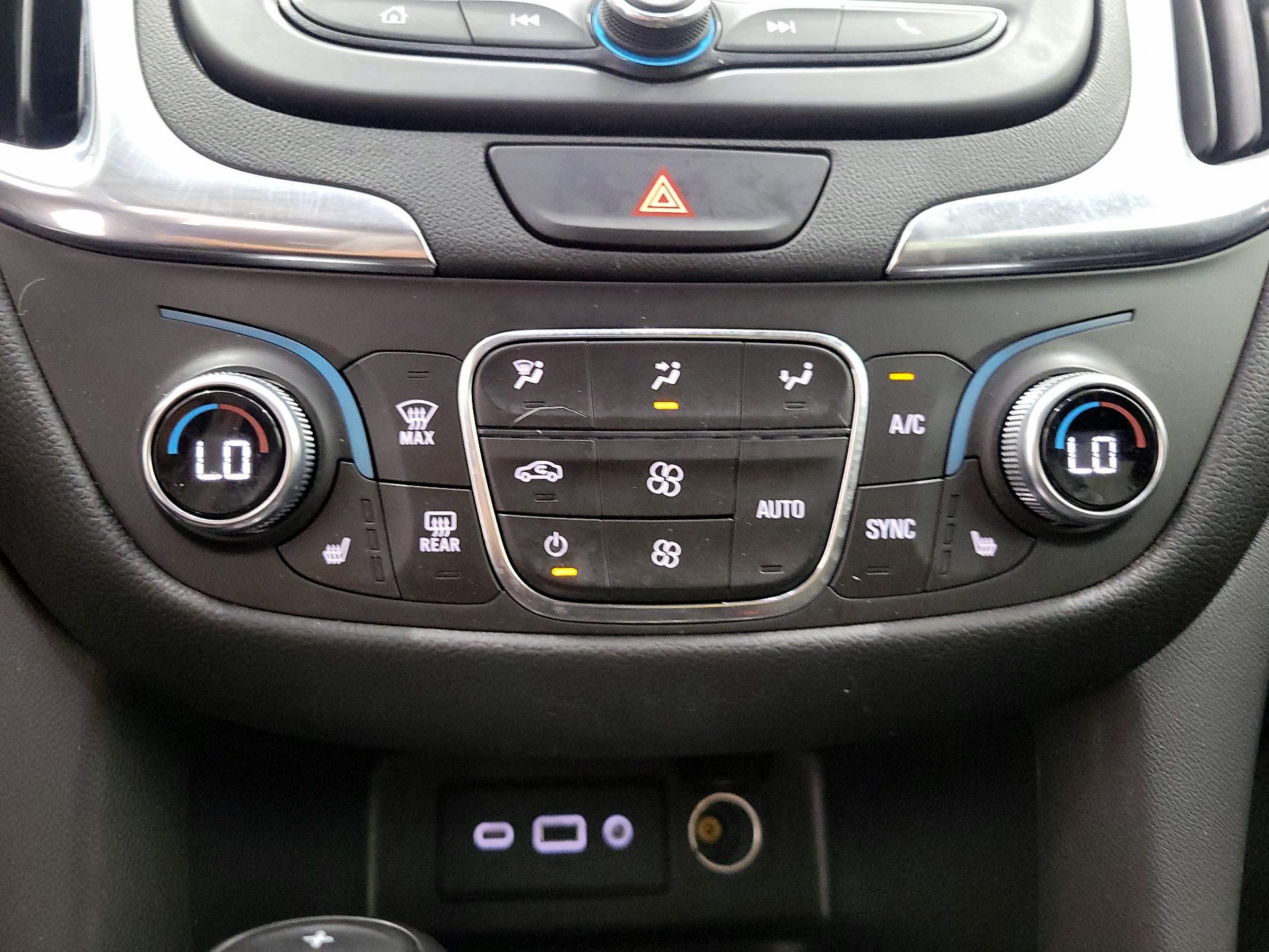Thumbnail: 2021 Chevrolet Equinox - 16
