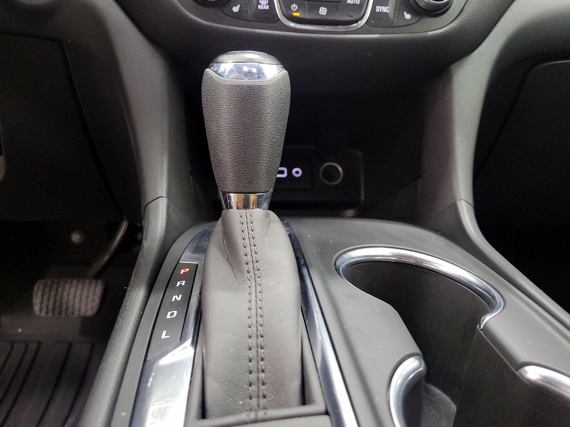 Thumbnail: 2021 Chevrolet Equinox - 17