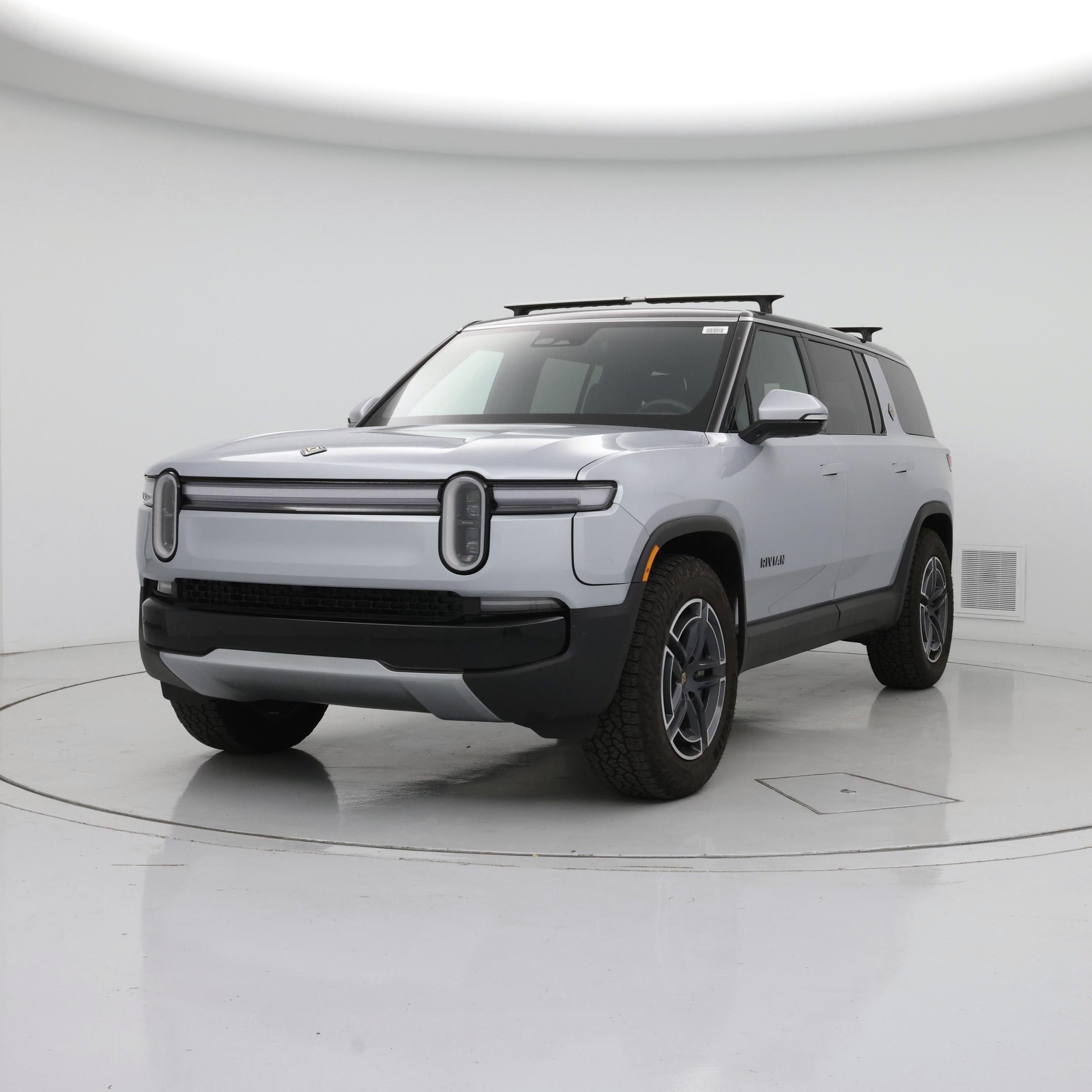 Thumbnail: 2025 Rivian R1S - 4