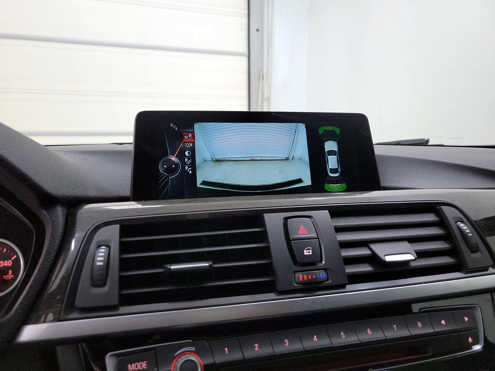 Thumbnail: 2016 BMW 4 Series - 14