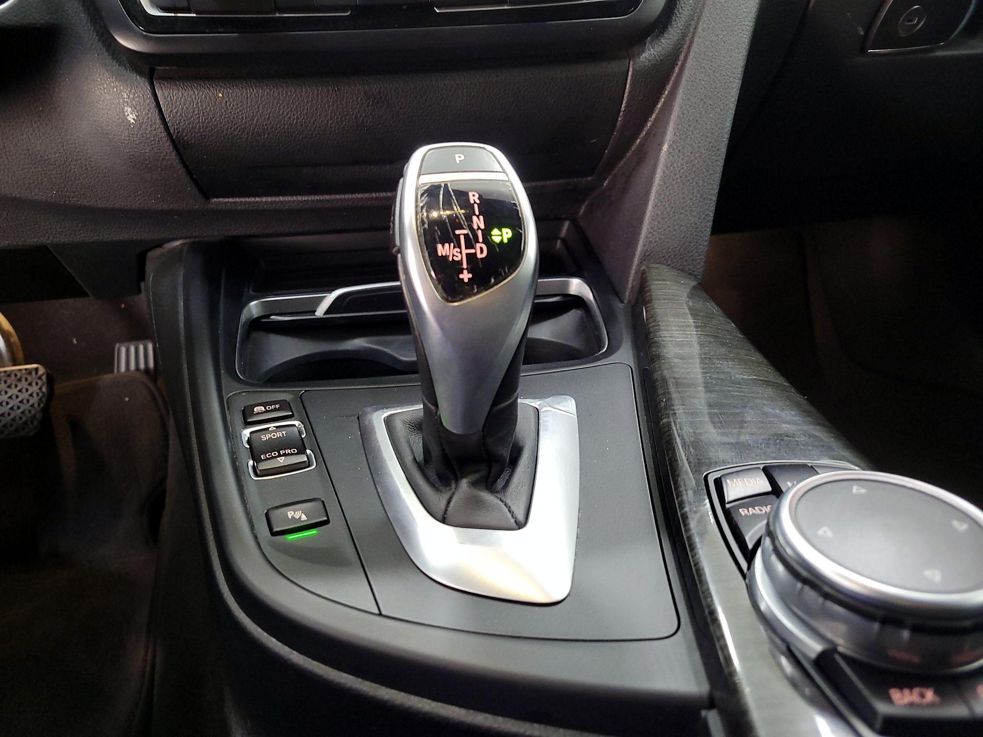 Thumbnail: 2016 BMW 4 Series - 17