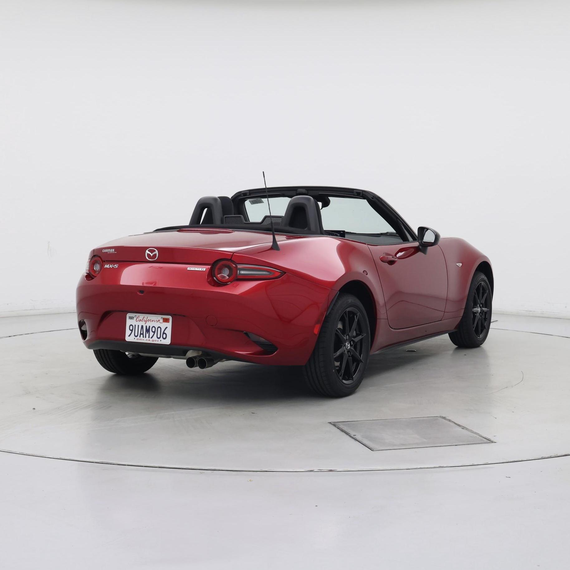 Thumbnail: 2025 Mazda MX-5 Miata - 8