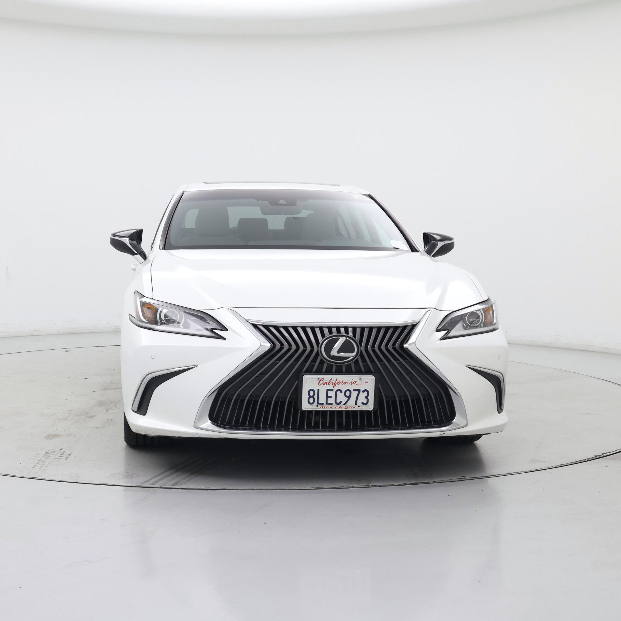 Thumbnail: 2019 Lexus ES - 5
