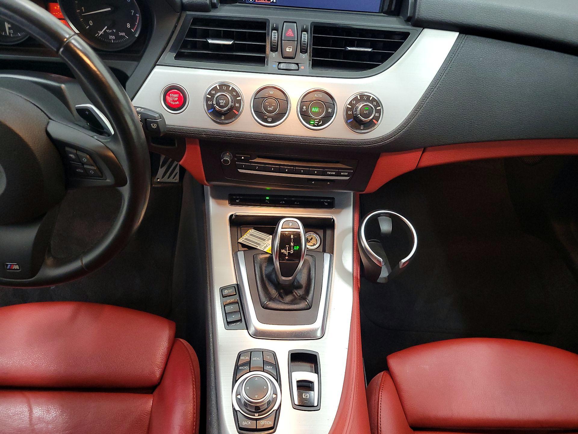 Thumbnail: 2015 BMW Z4 - 9